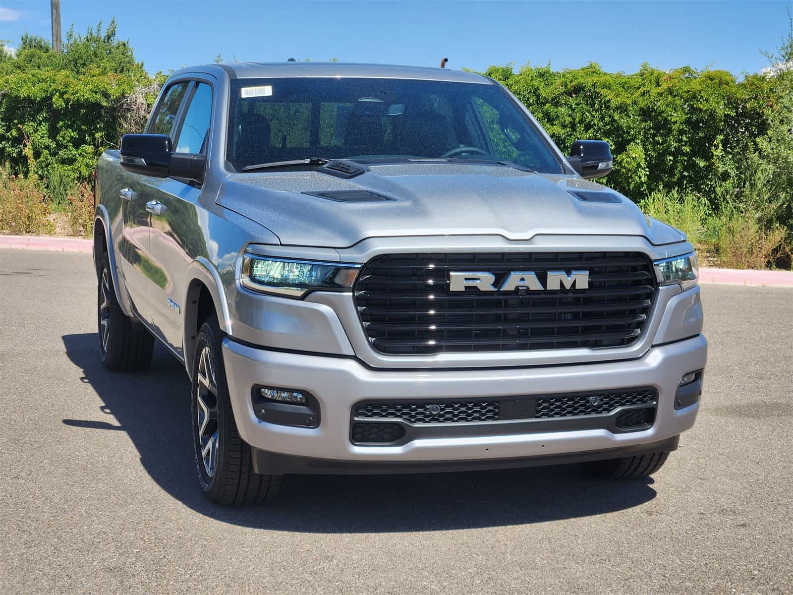 Thumbnail: 2026 RAM 1500 - 3
