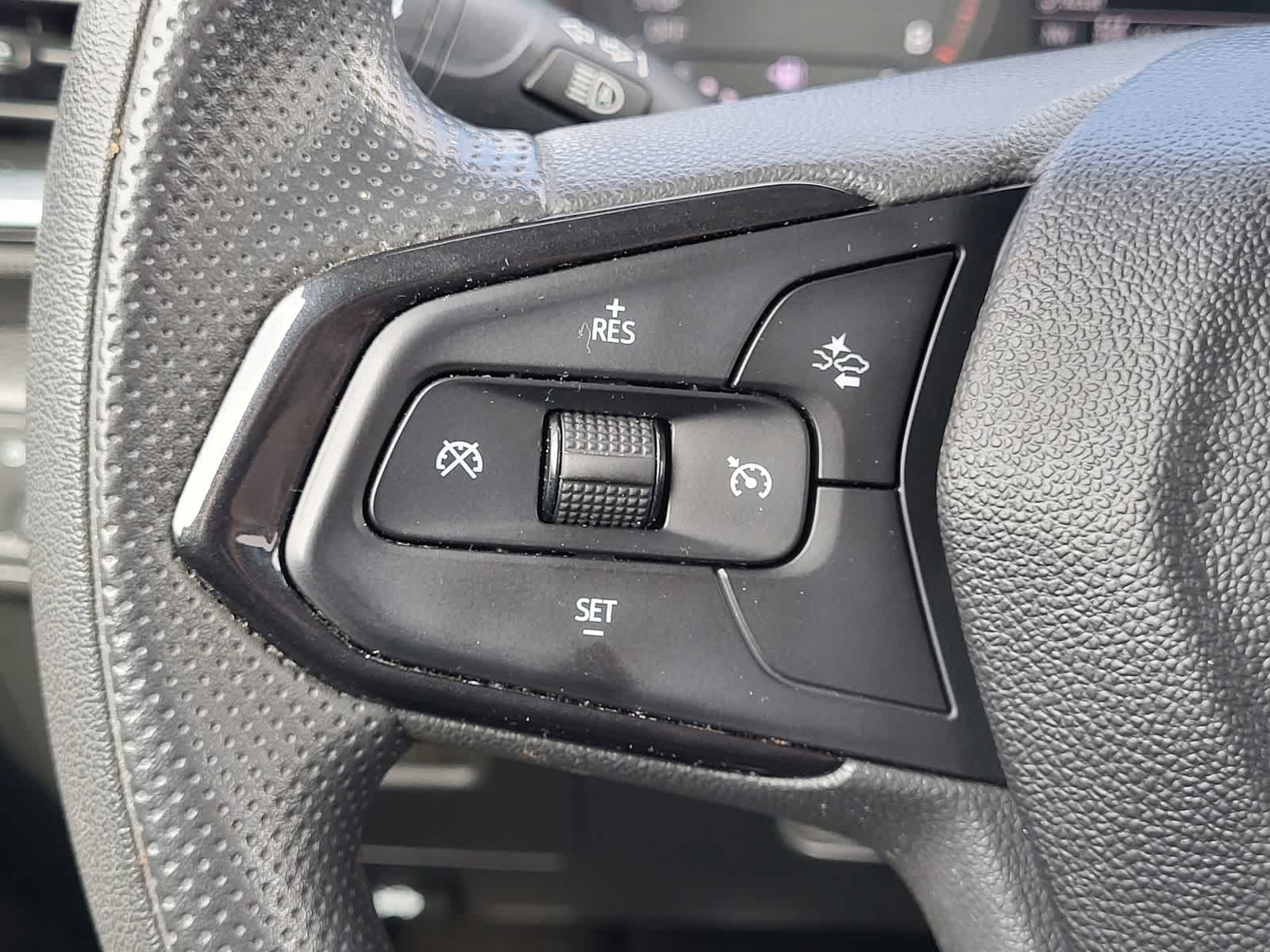 Thumbnail: 2023 Chevrolet TrailBlazer - 14