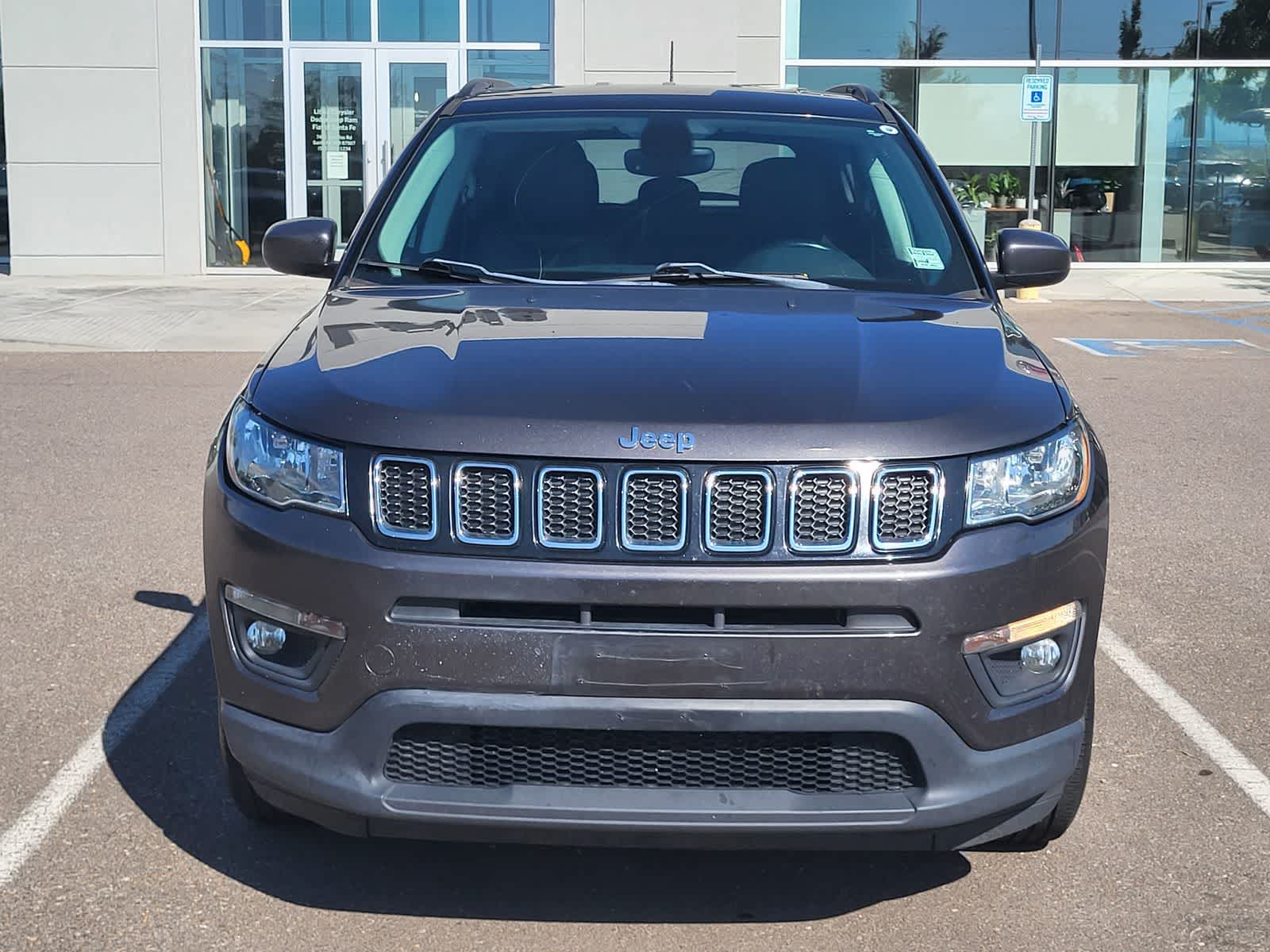 Used 2018 Jeep Compass Latitude with VIN 3C4NJDBB7JT252955 for sale in Santa Fe, NM