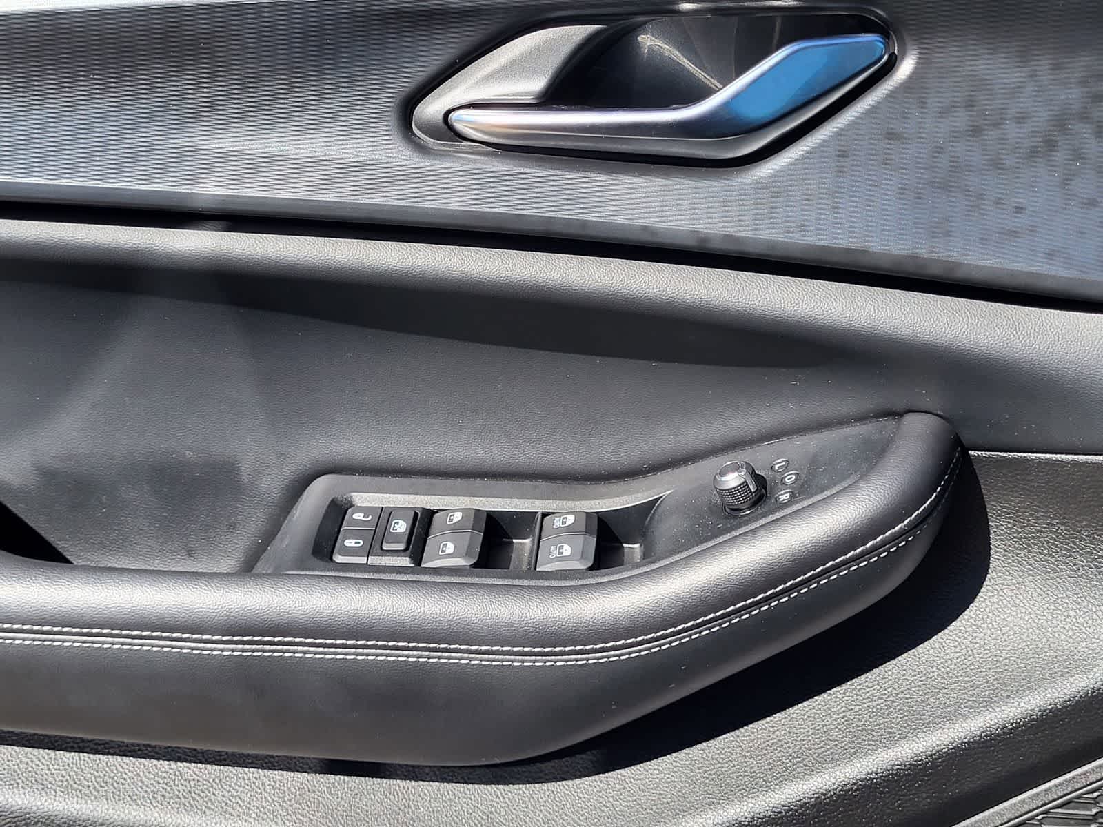 Thumbnail: 2024 Jeep Grand Cherokee L - 16