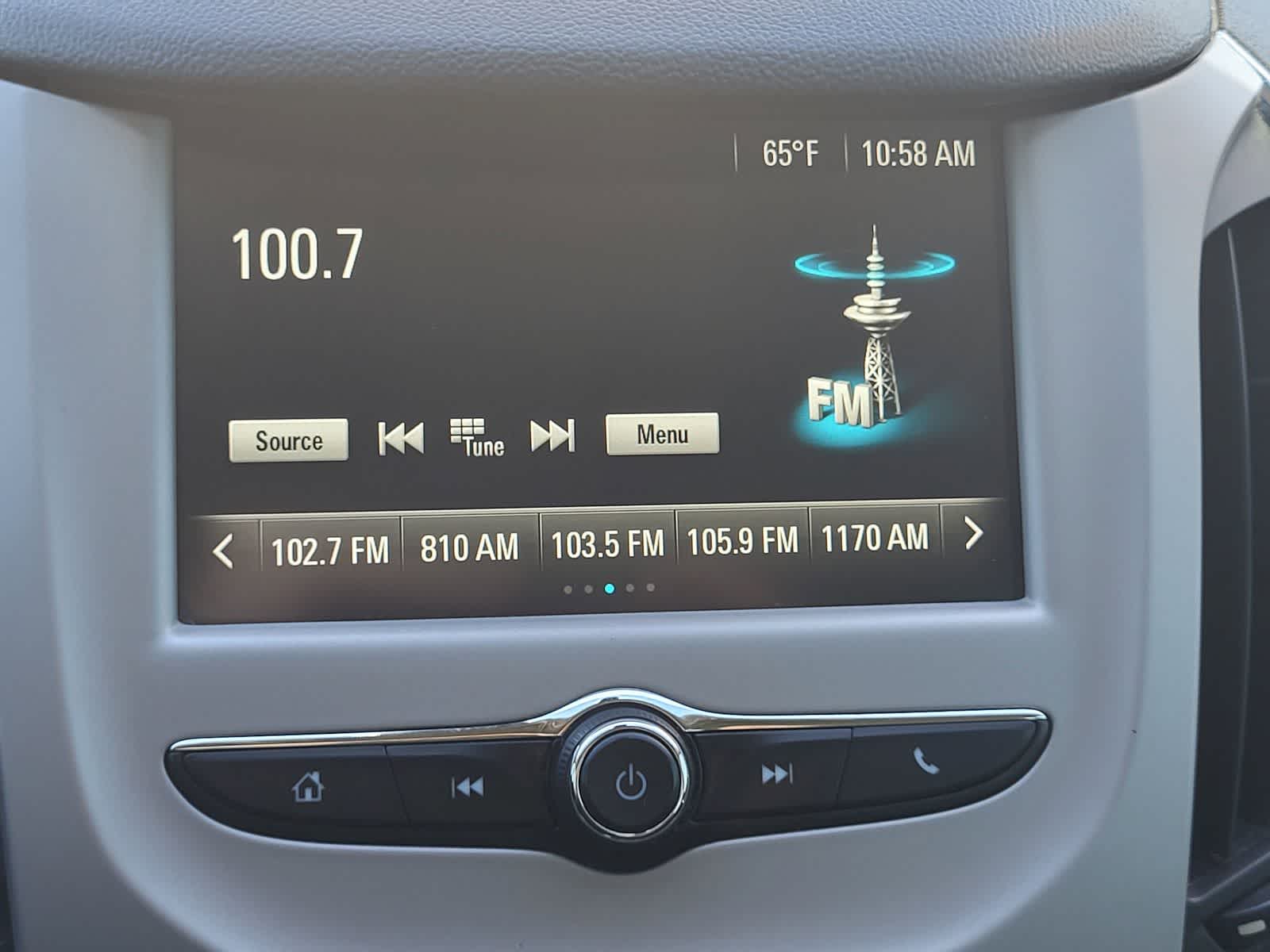 Thumbnail: 2017 Chevrolet Cruze - 17