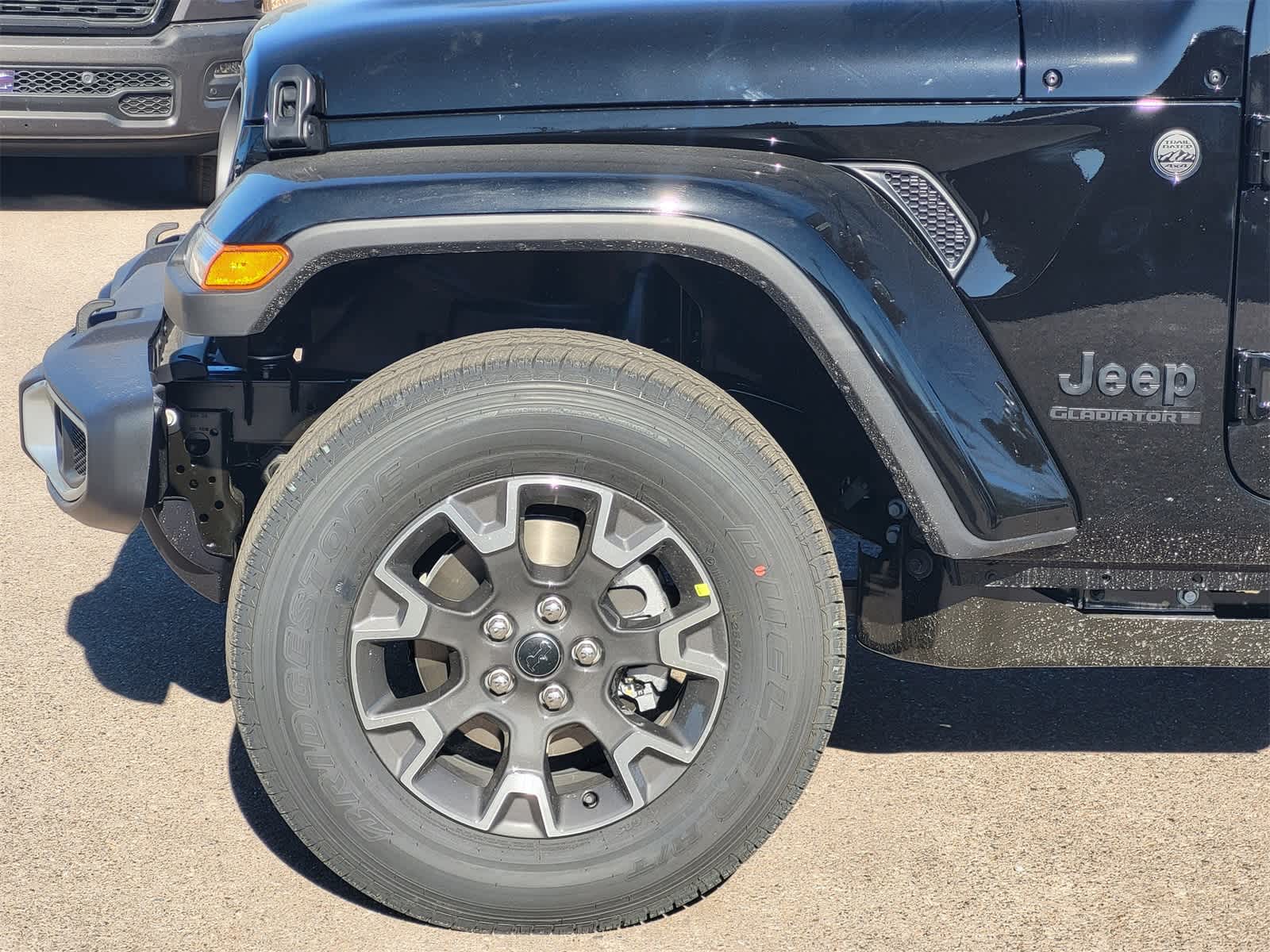 Thumbnail: 2026 Jeep Gladiator - 7