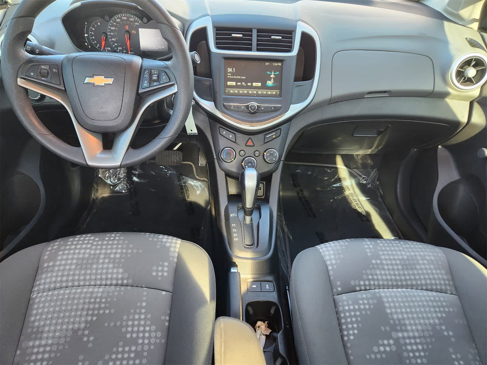 Thumbnail: 2017 Chevrolet Sonic - 21