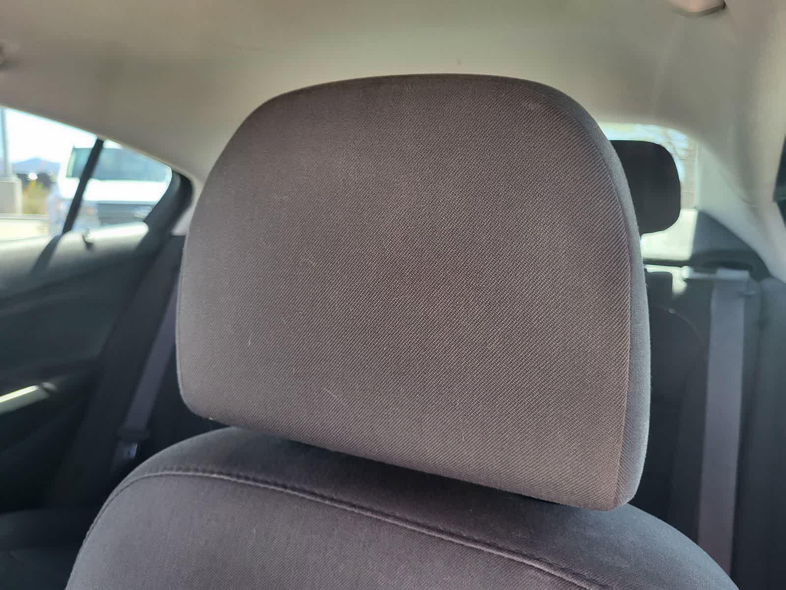 Thumbnail: 2017 Chevrolet Cruze - 13