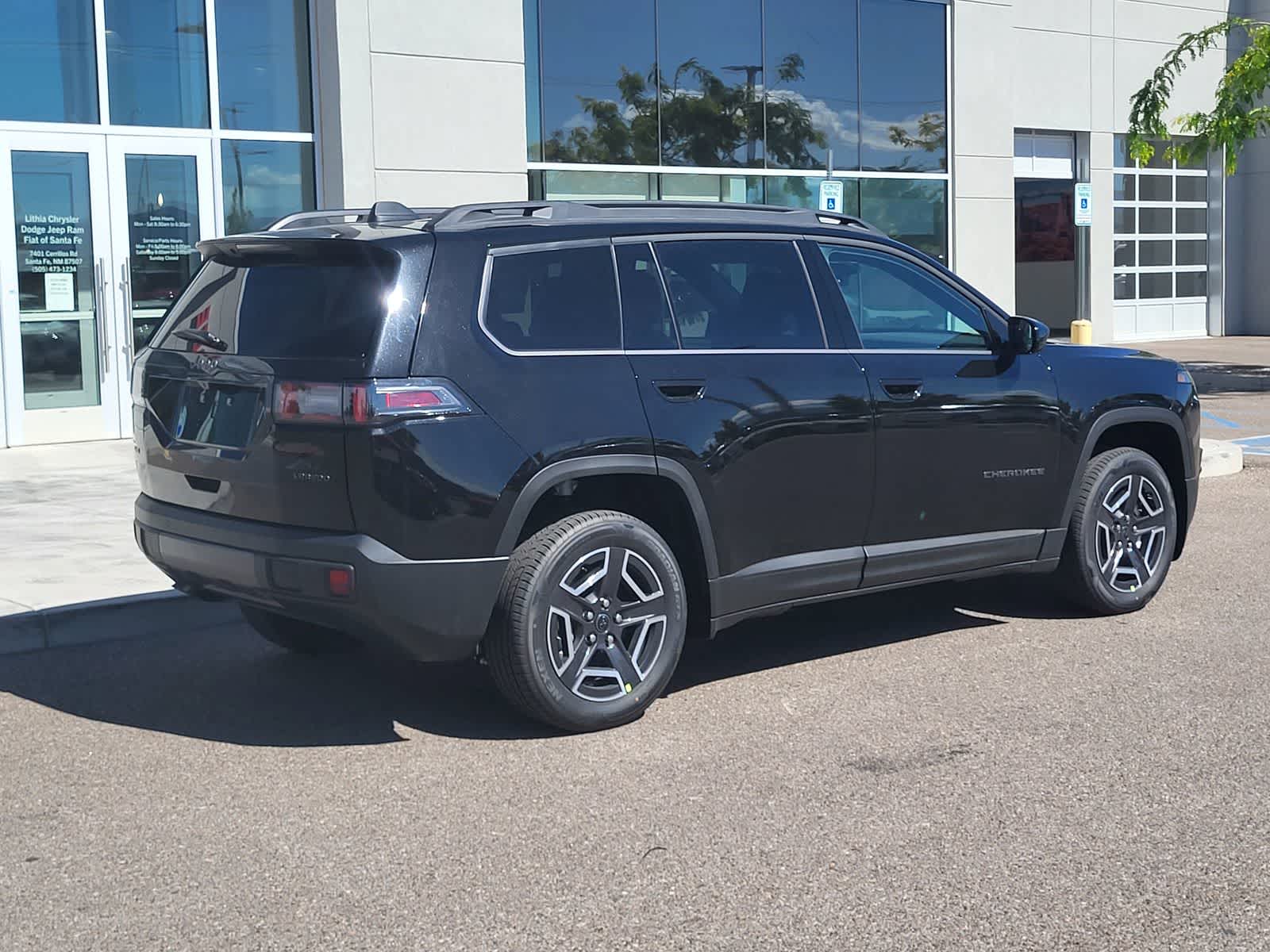 Thumbnail: 2026 Jeep Cherokee - 4