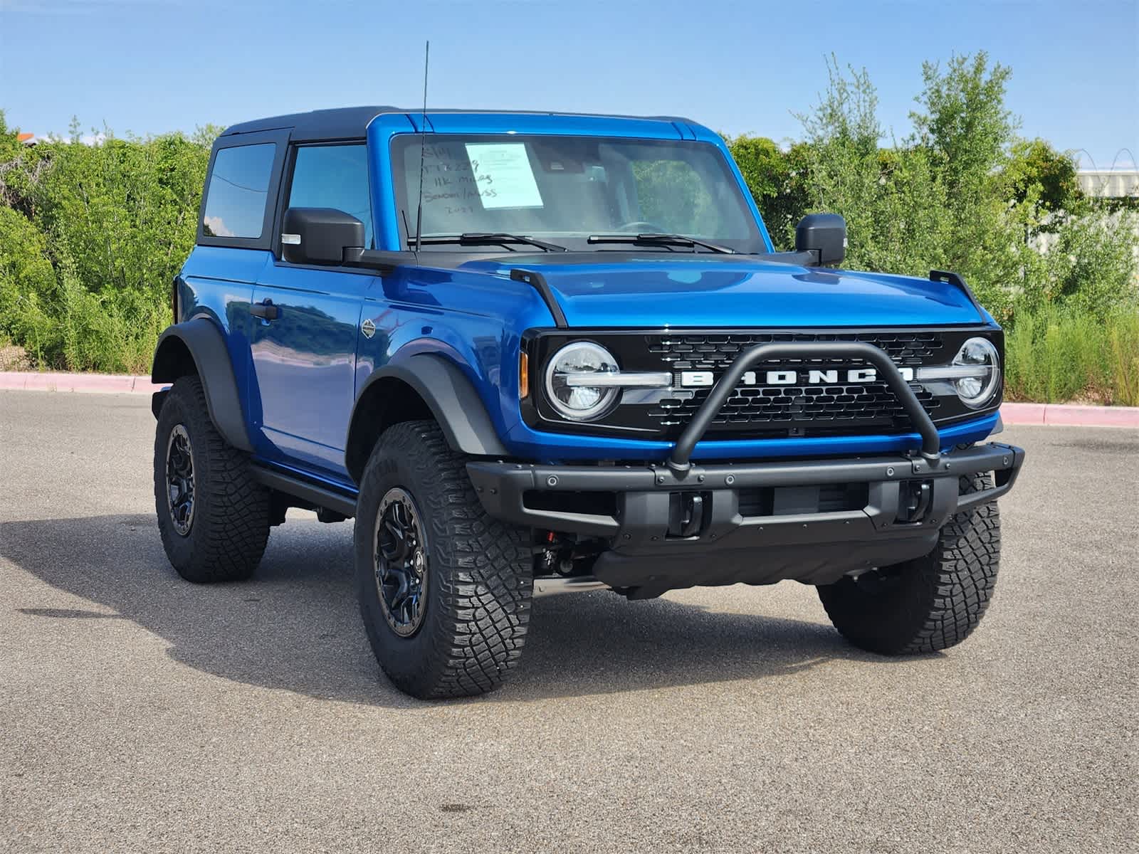 Thumbnail: 2022 Ford Bronco - 3