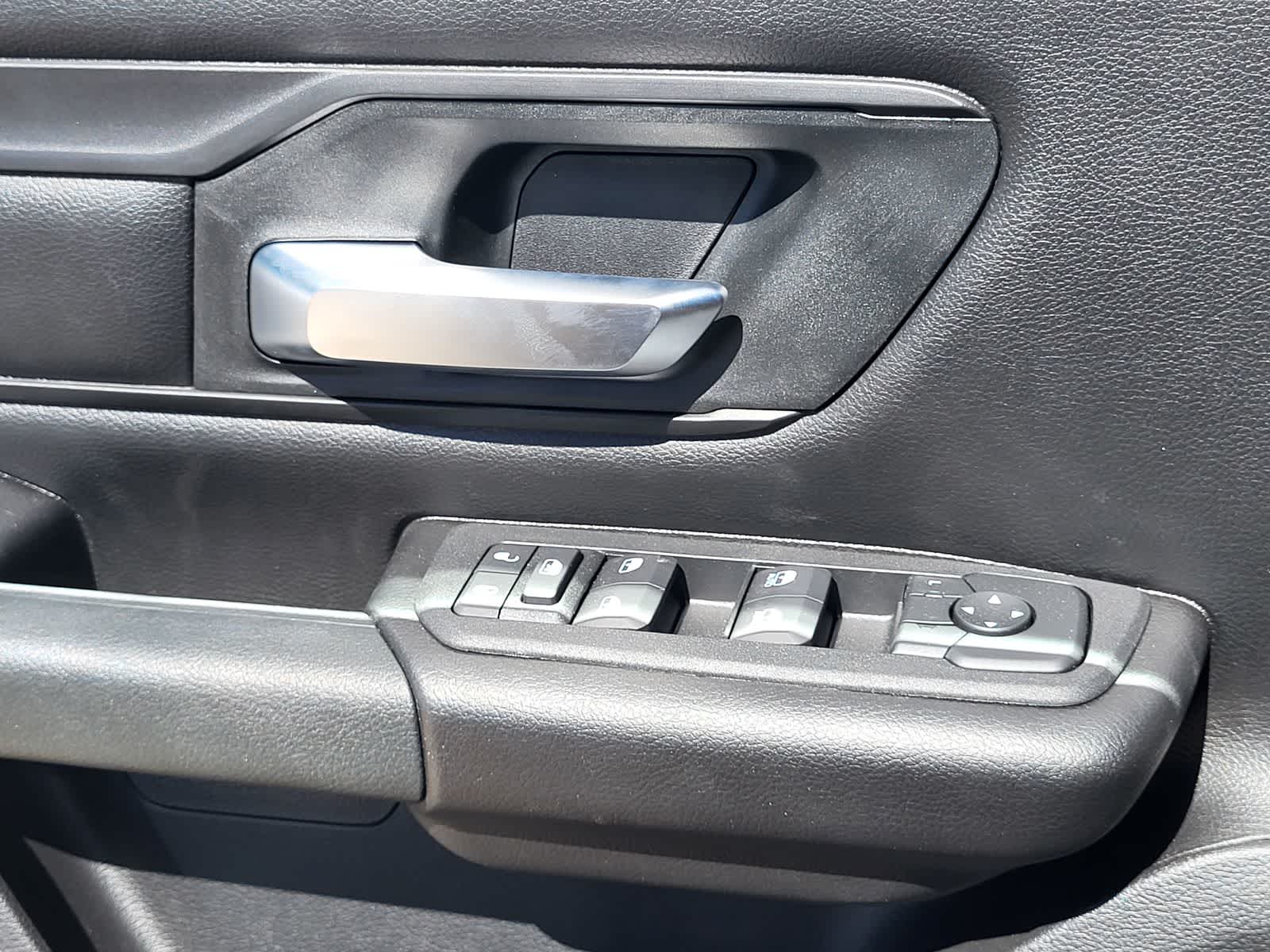 Thumbnail: 2026 RAM 1500 - 12