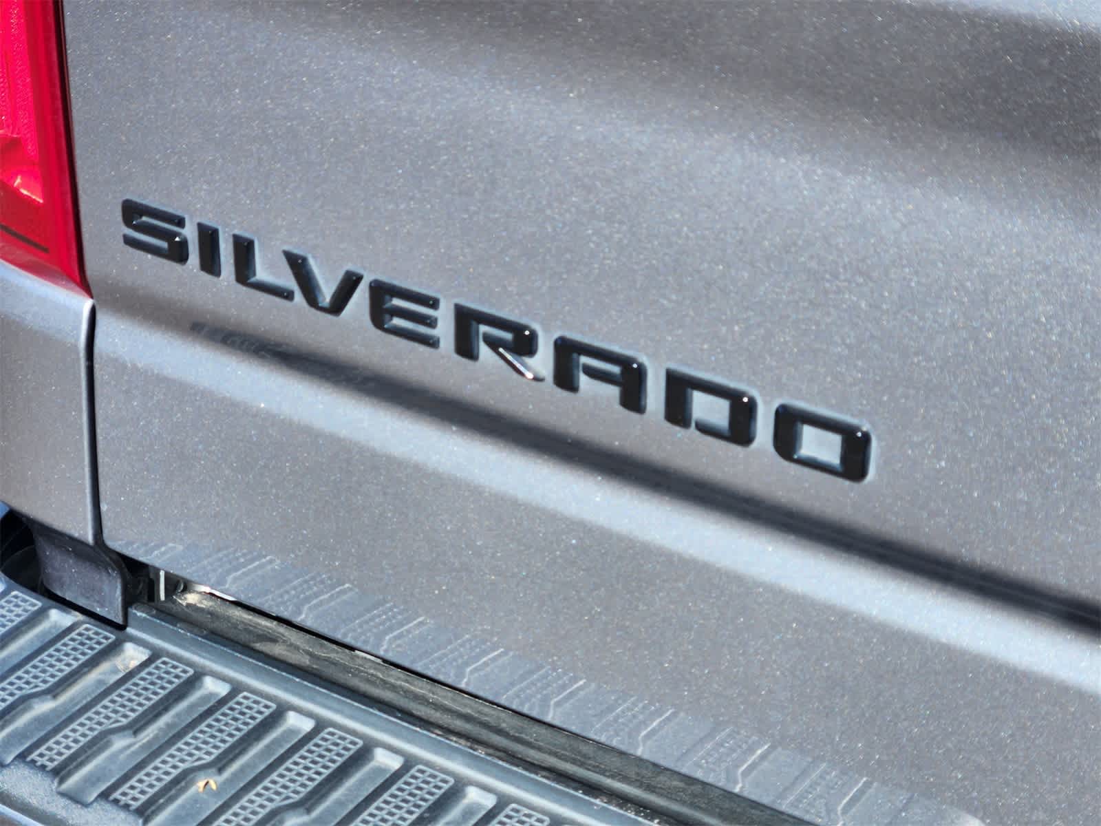 Thumbnail: 2021 Chevrolet Silverado 1500 - 8