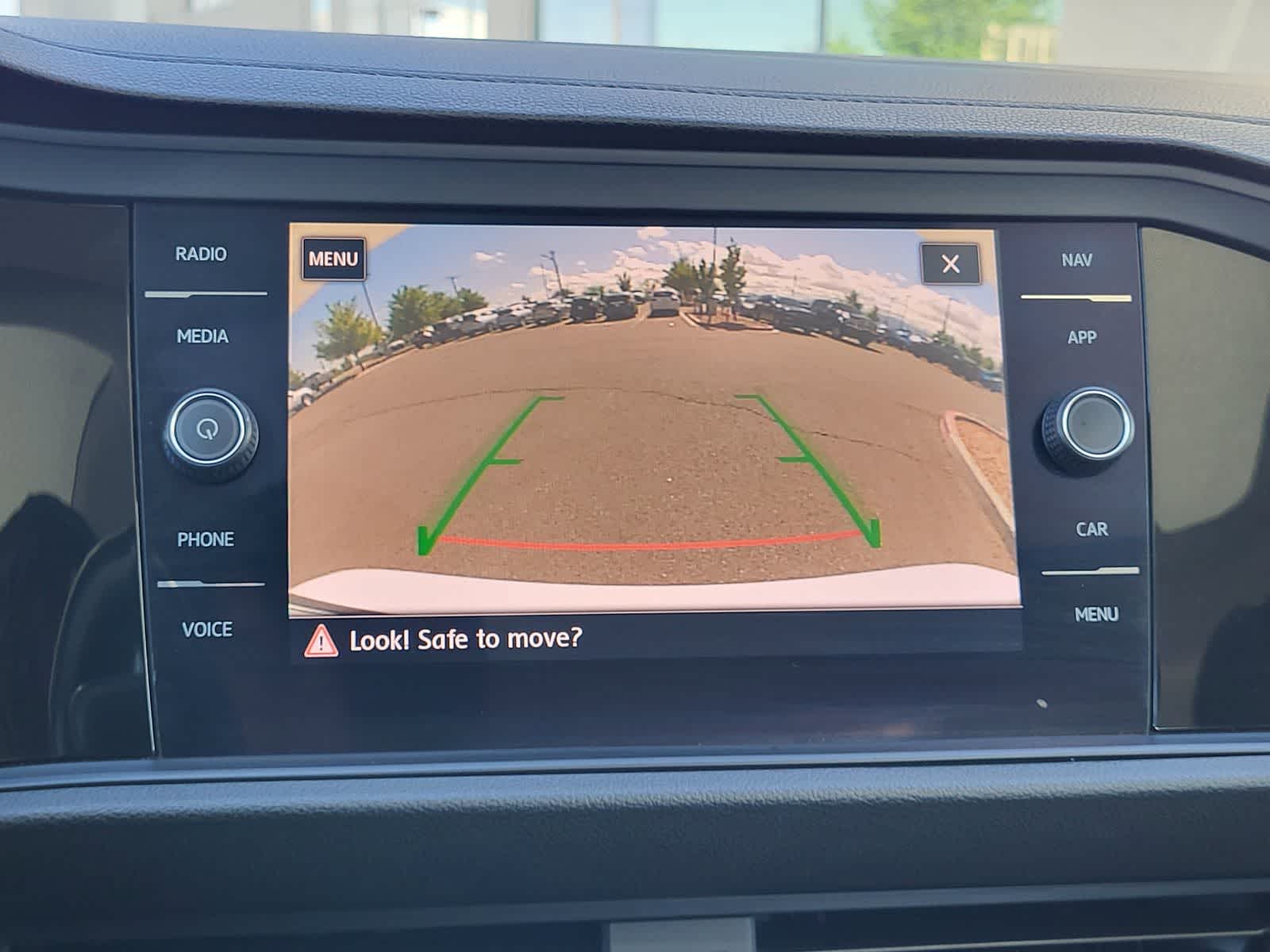 Thumbnail: 2019 Volkswagen Jetta - 21