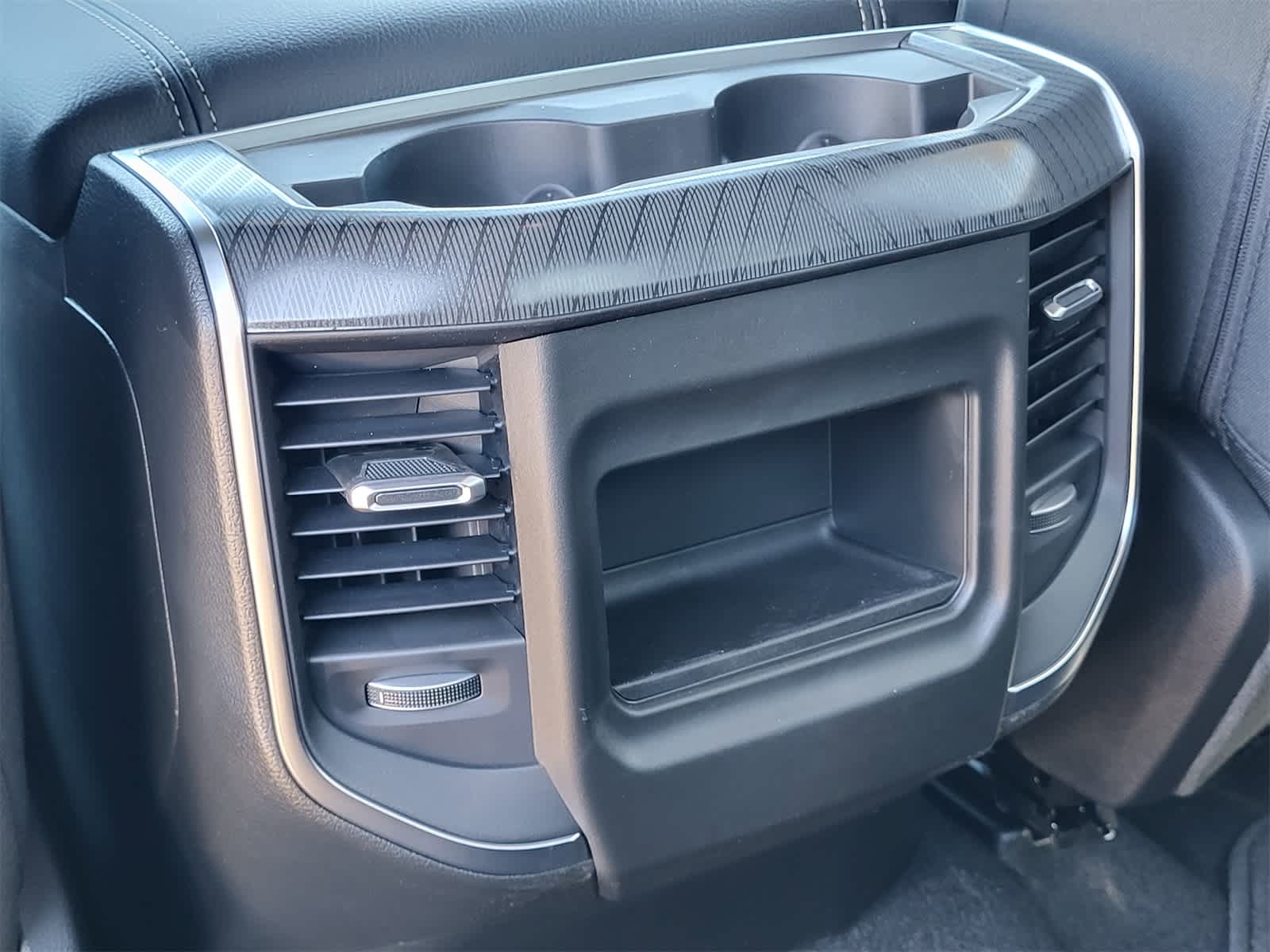 Thumbnail: 2026 RAM 1500 - 20