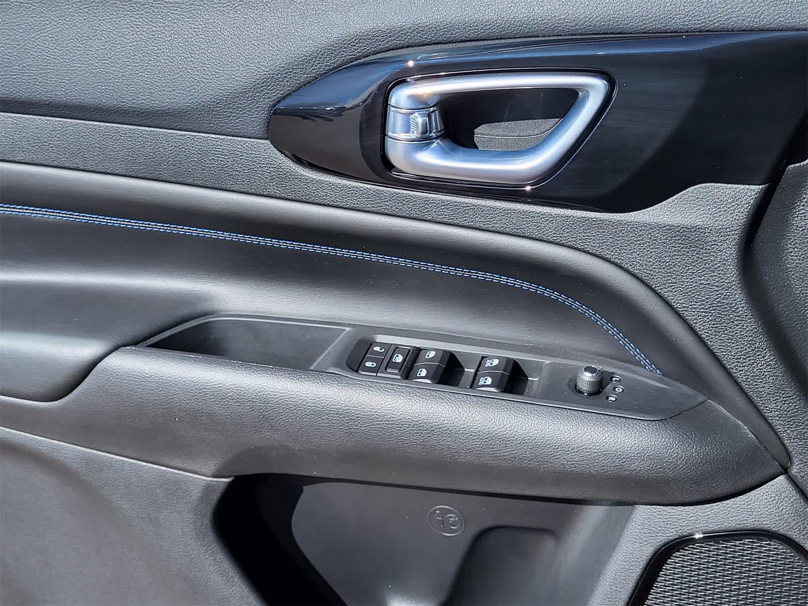 Thumbnail: 2026 Jeep Compass - 13