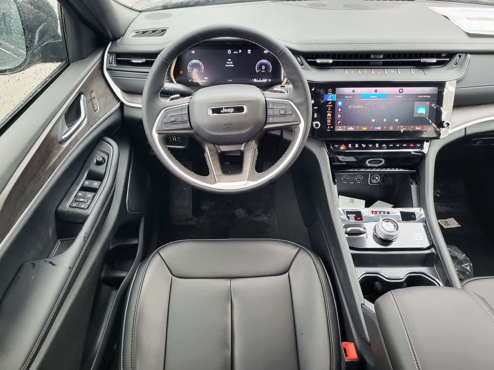 Thumbnail: 2026 Jeep Grand Cherokee L - 18