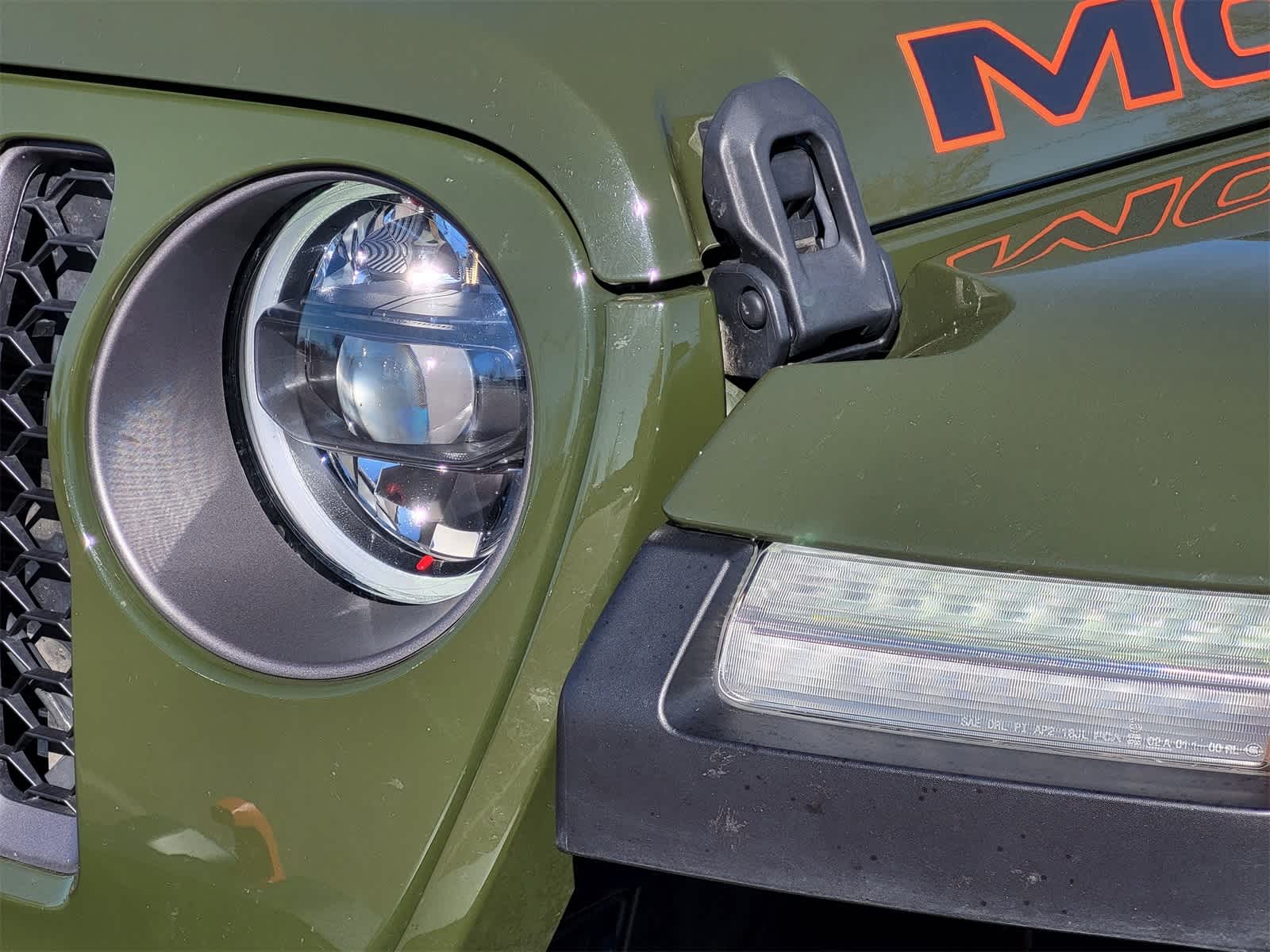 Thumbnail: 2023 Jeep Gladiator - 8