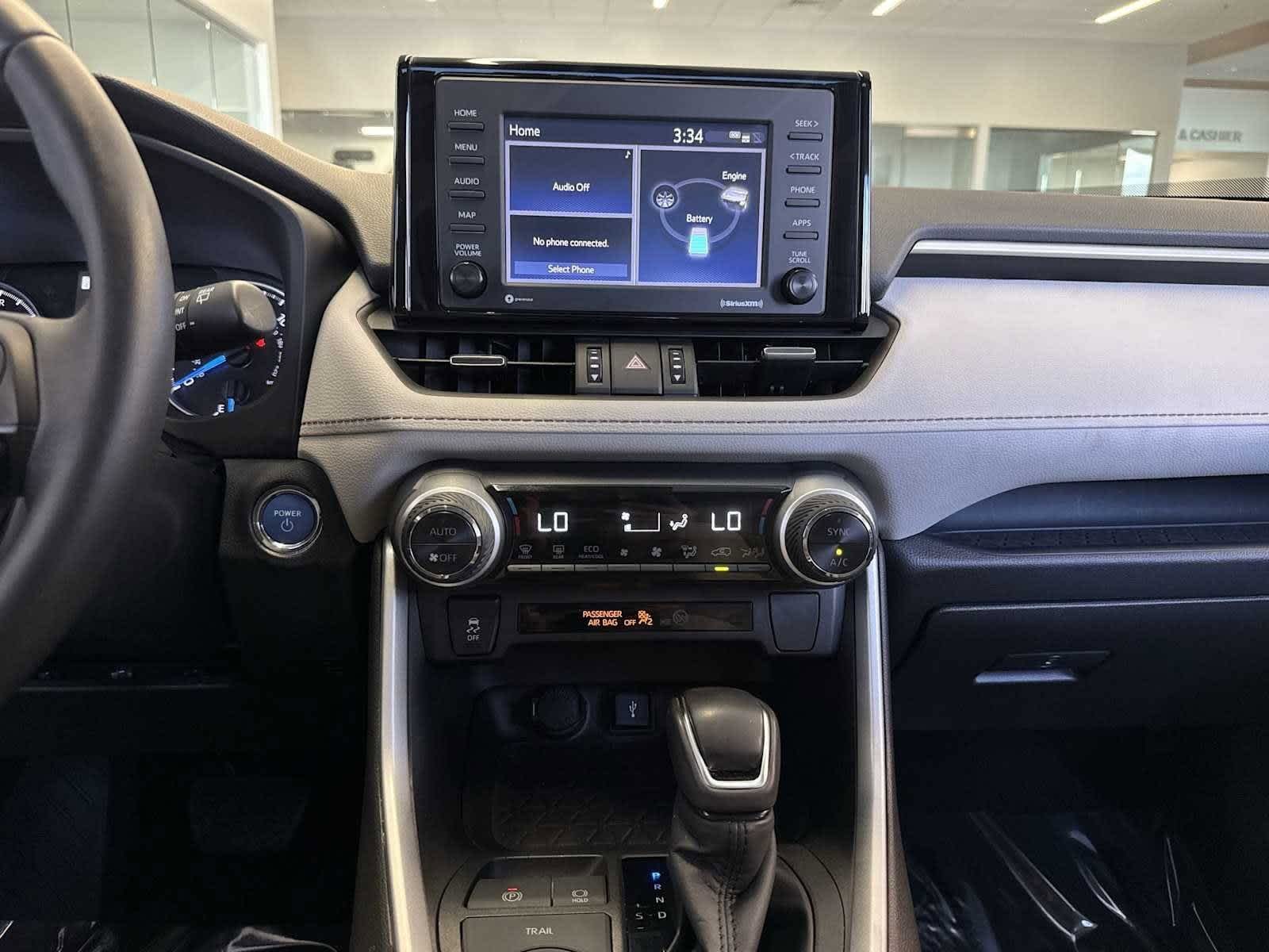 Thumbnail: 2022 Toyota RAV4 - 23