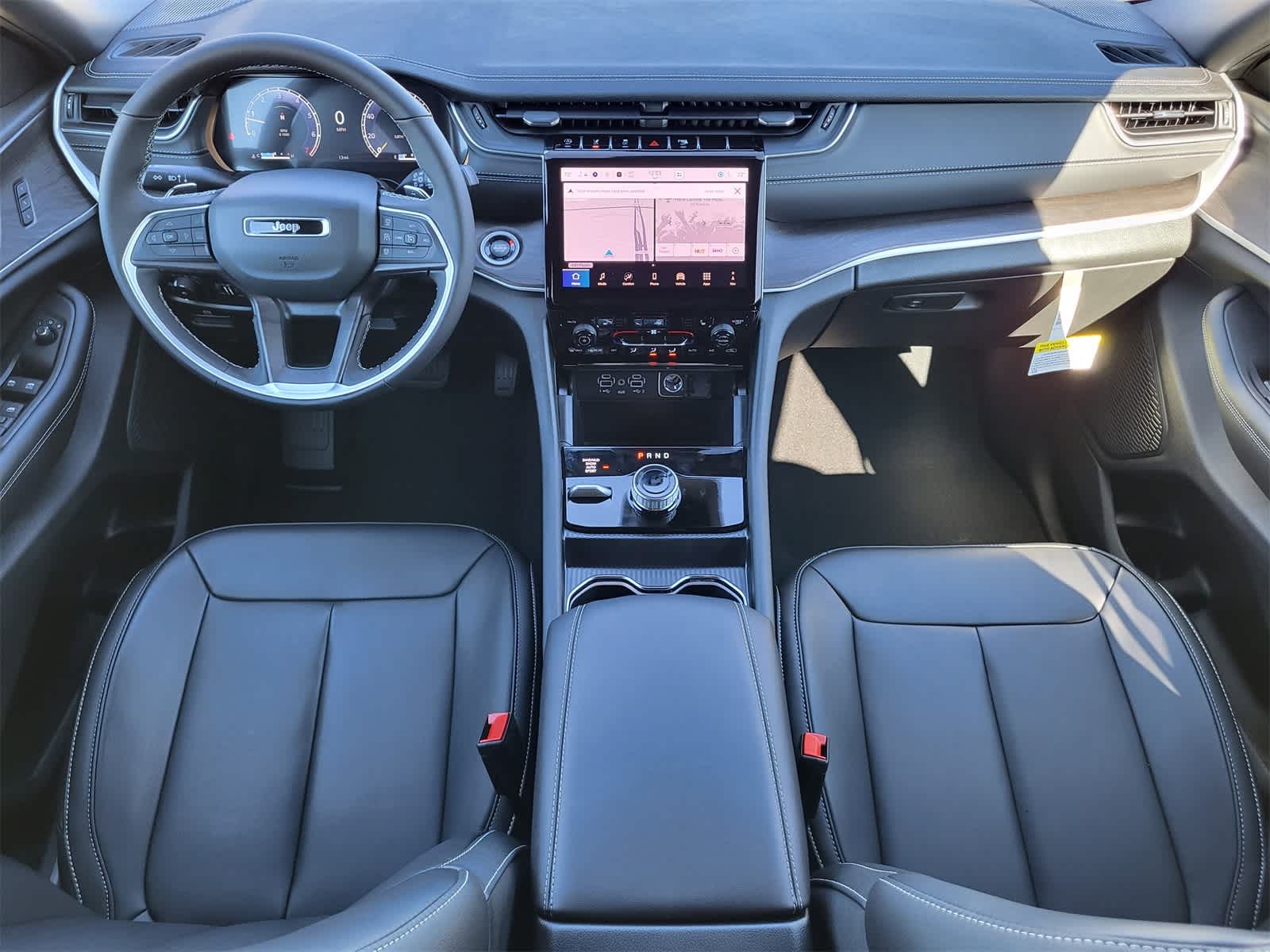 Thumbnail: 2025 Jeep Grand Cherokee L - 19