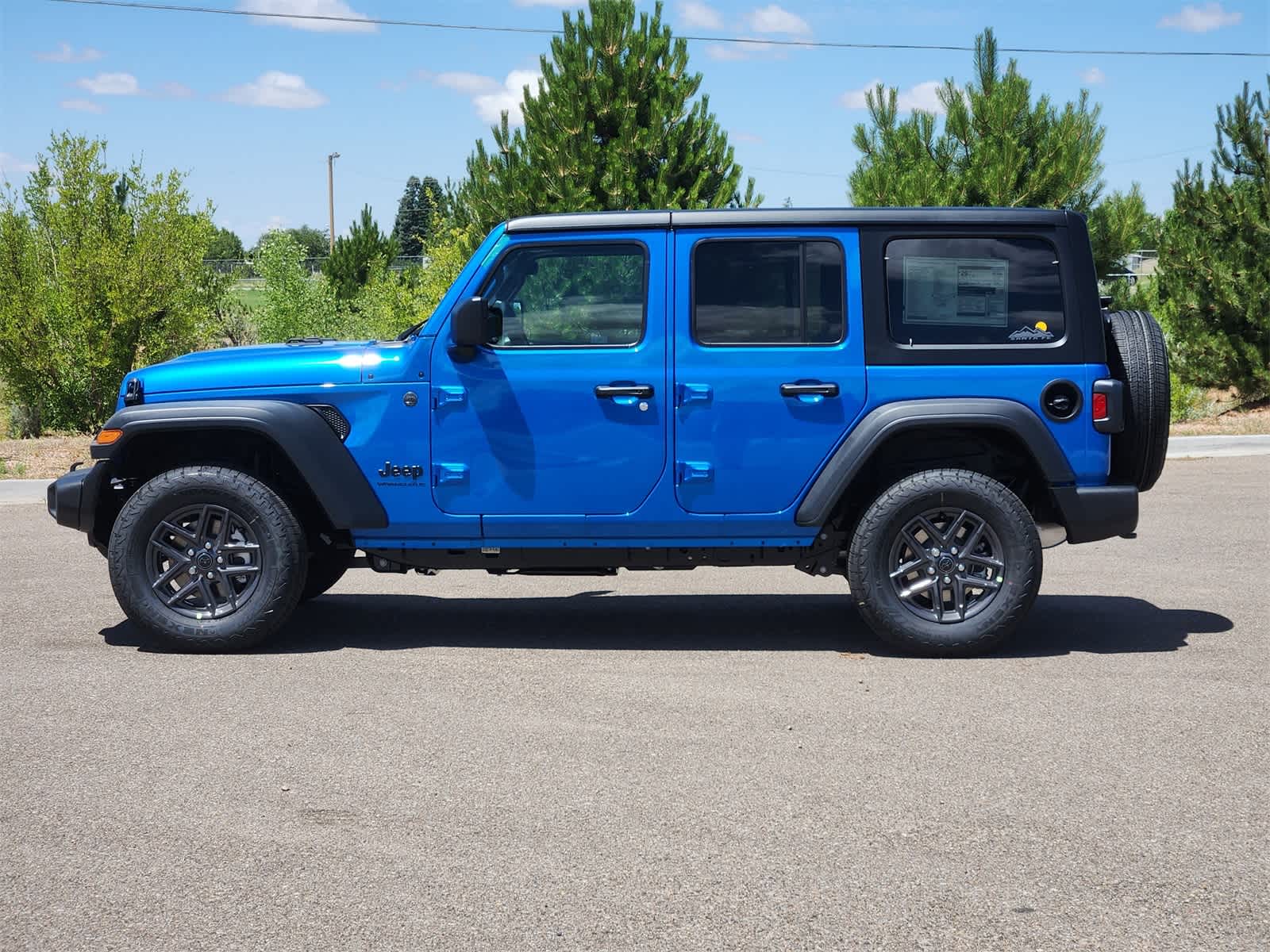 Thumbnail: 2025 Jeep Wrangler - 4