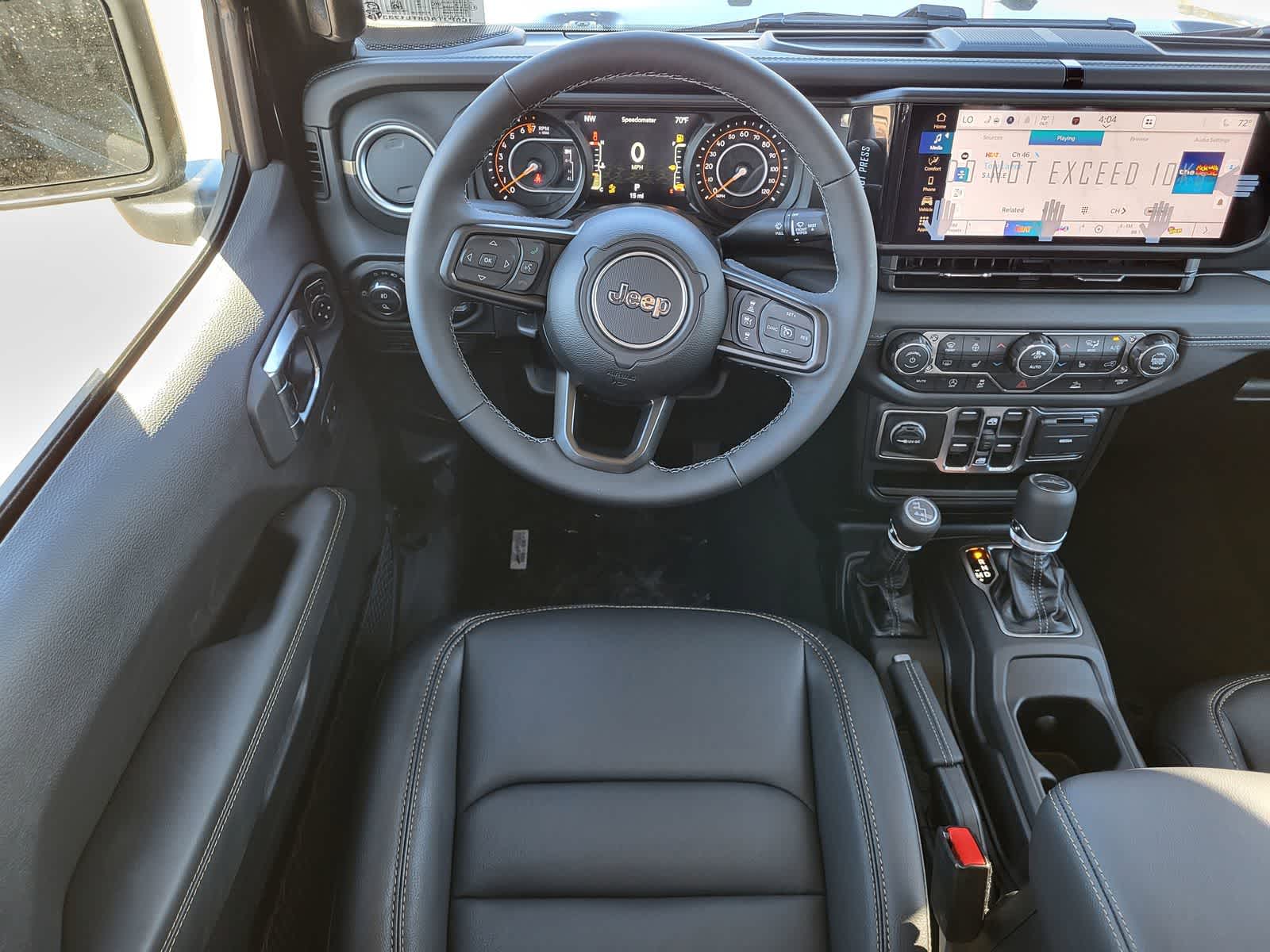 Thumbnail: 2026 Jeep Gladiator - 21