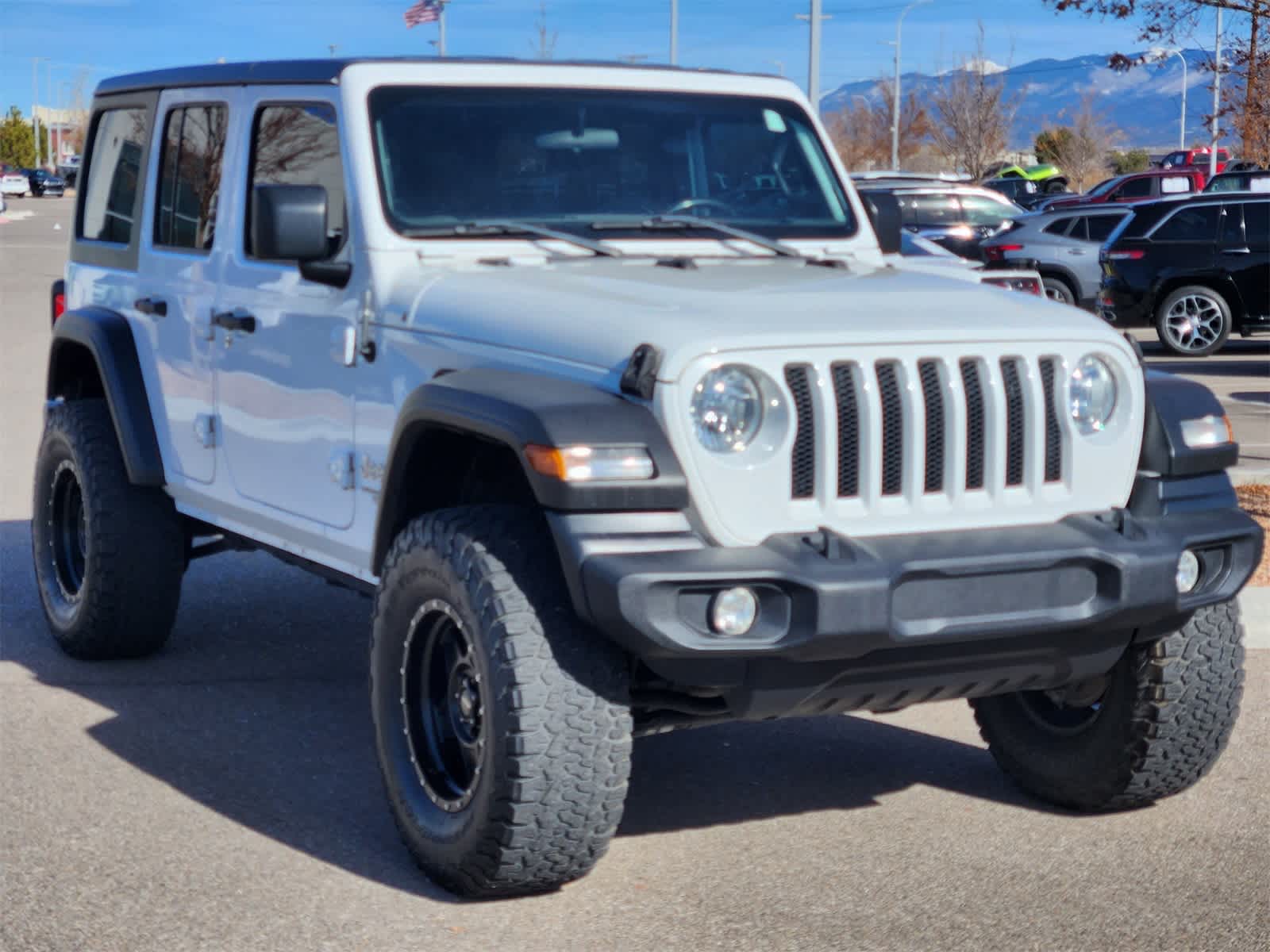 Thumbnail: 2020 Jeep Wrangler - 5