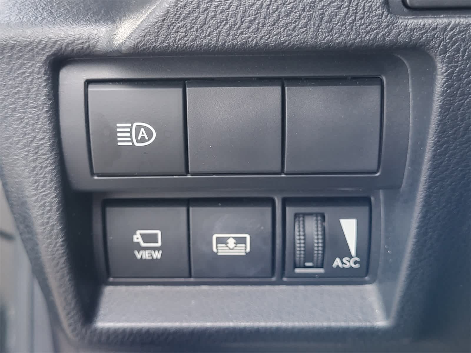 Thumbnail: 2023 Lexus IS - 20