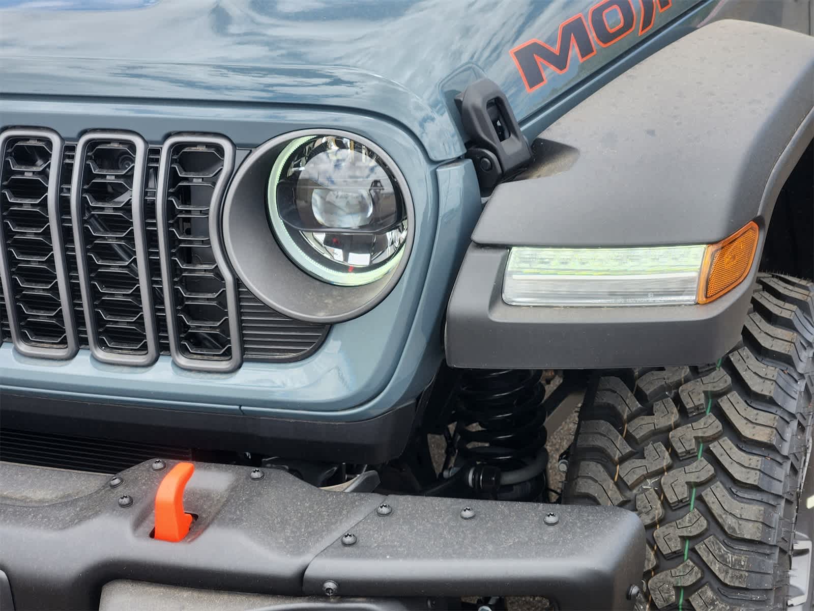 Thumbnail: 2025 Jeep Gladiator - 8