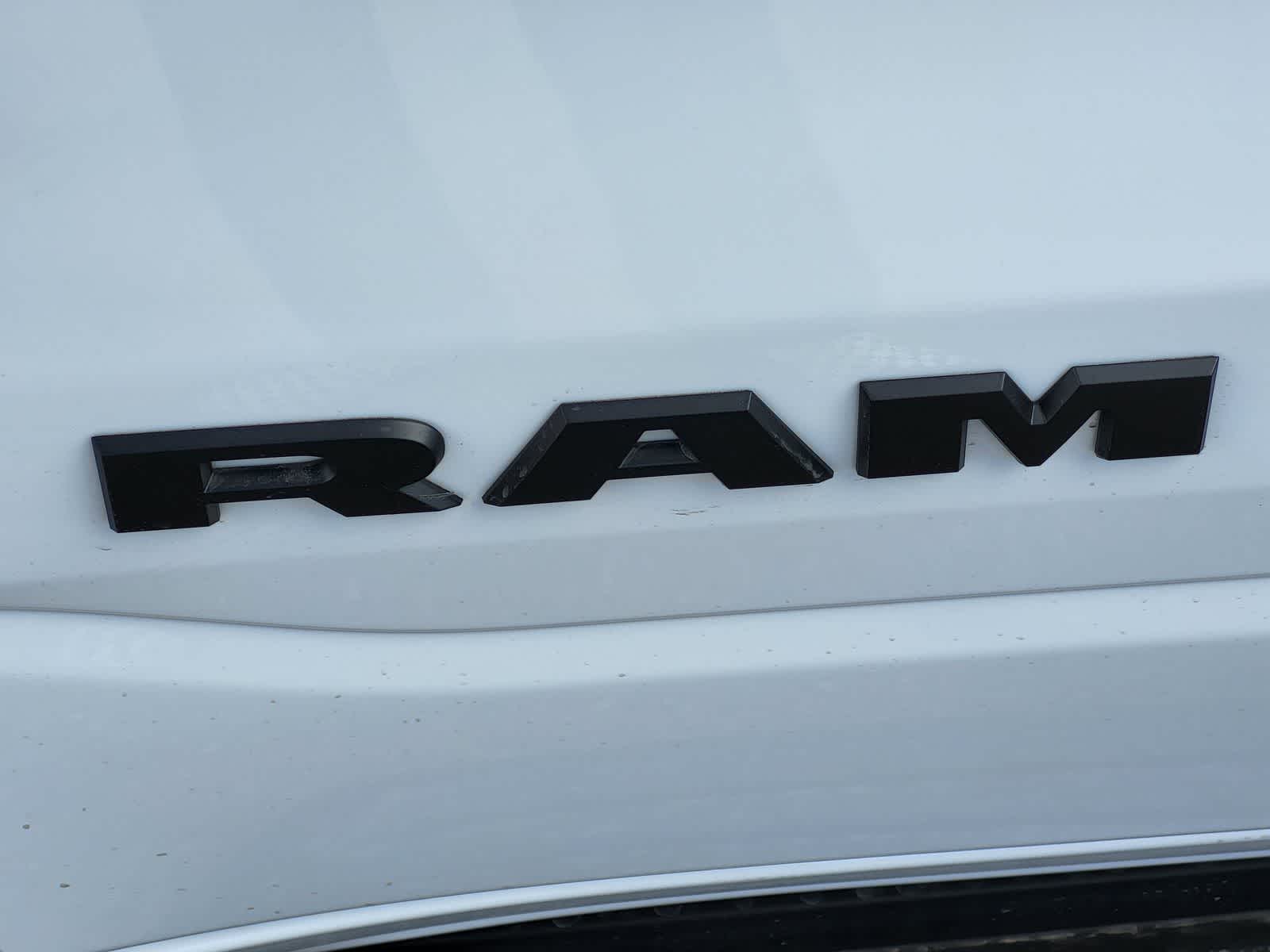 Thumbnail: 2026 RAM 1500 - 9