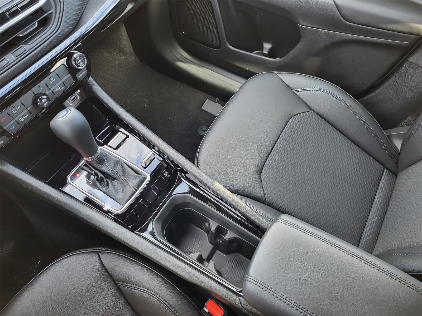 Thumbnail: 2026 Jeep Compass - 15