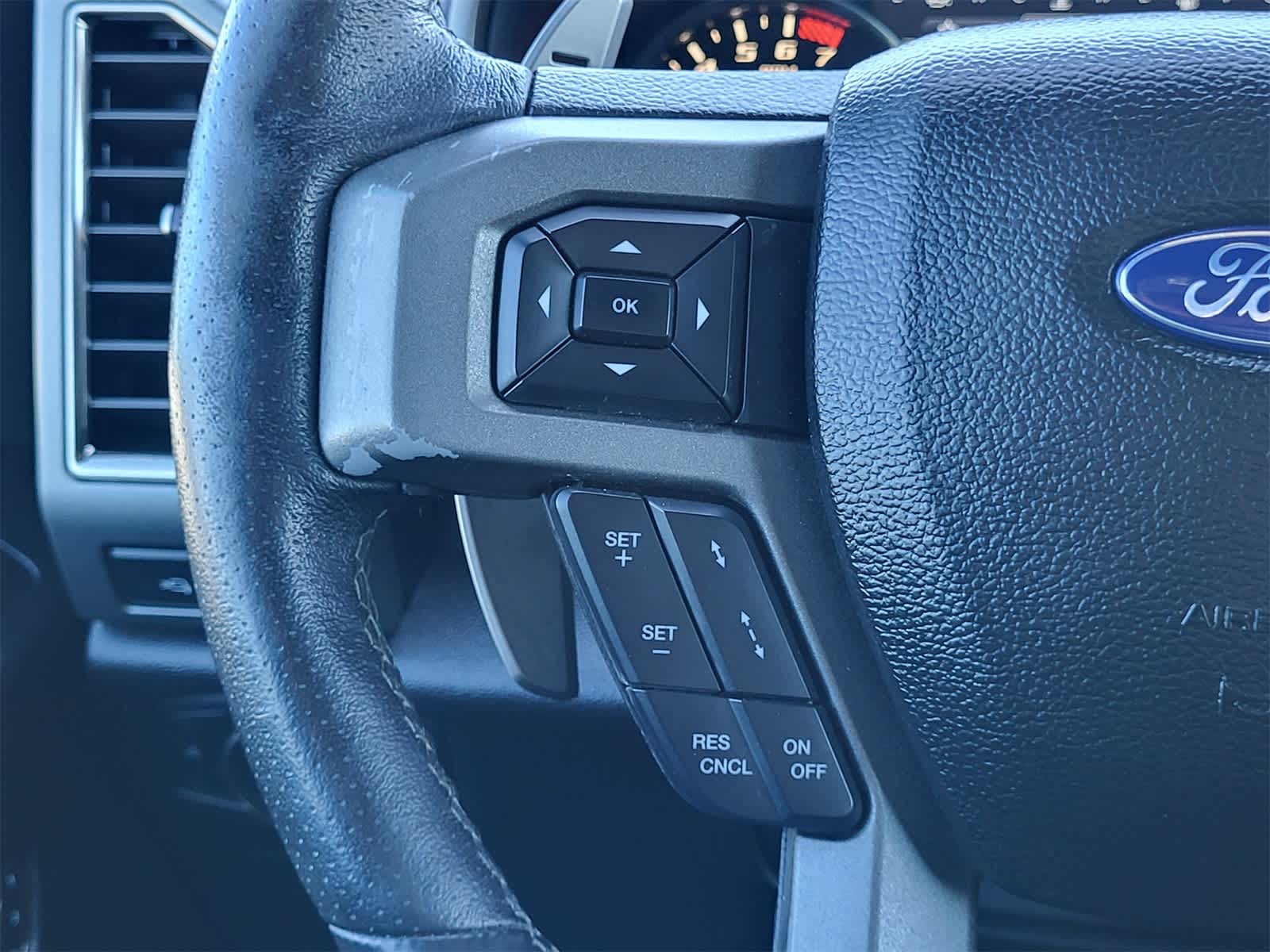 Thumbnail: 2018 Ford F-150 - 17