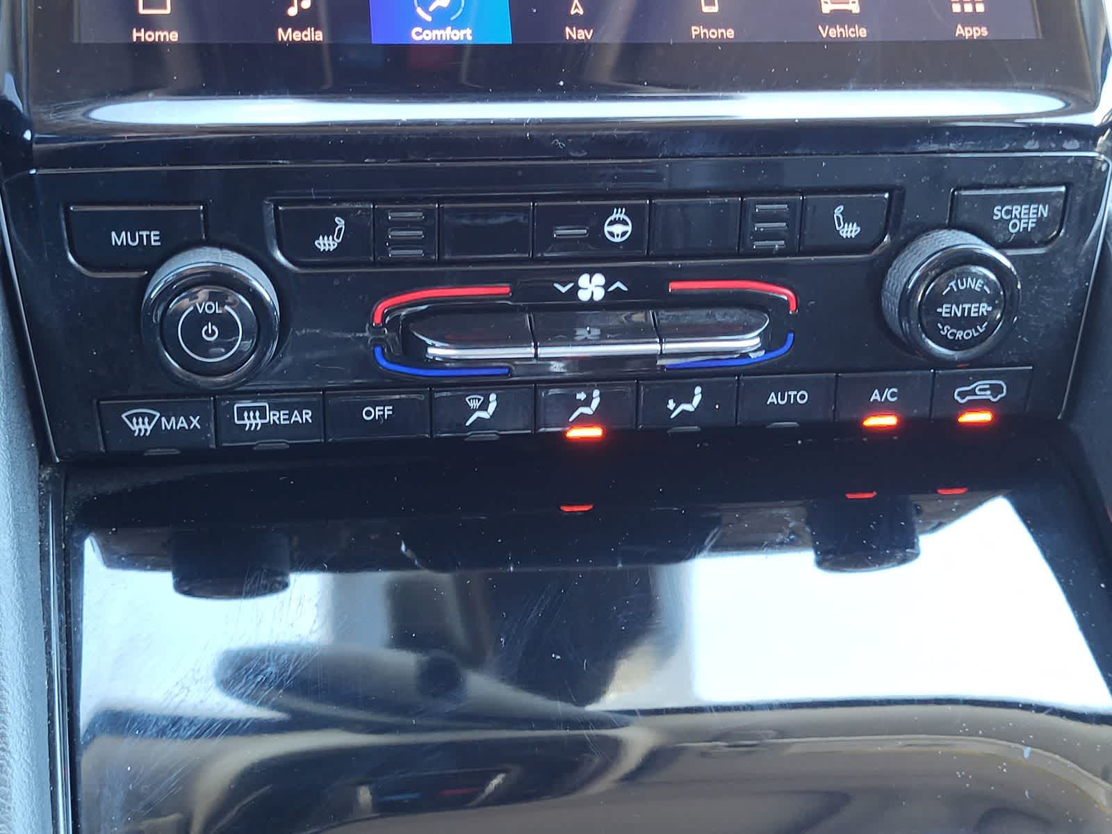 Thumbnail: 2021 Jeep Grand Cherokee L - 23