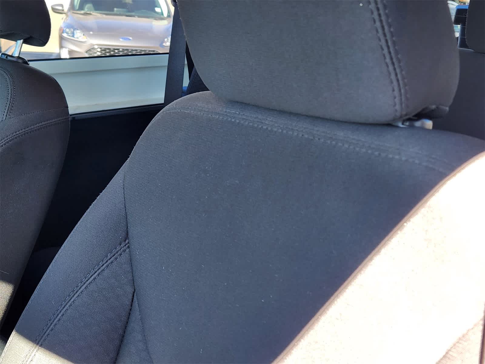 Thumbnail: 2017 Jeep Wrangler - 14