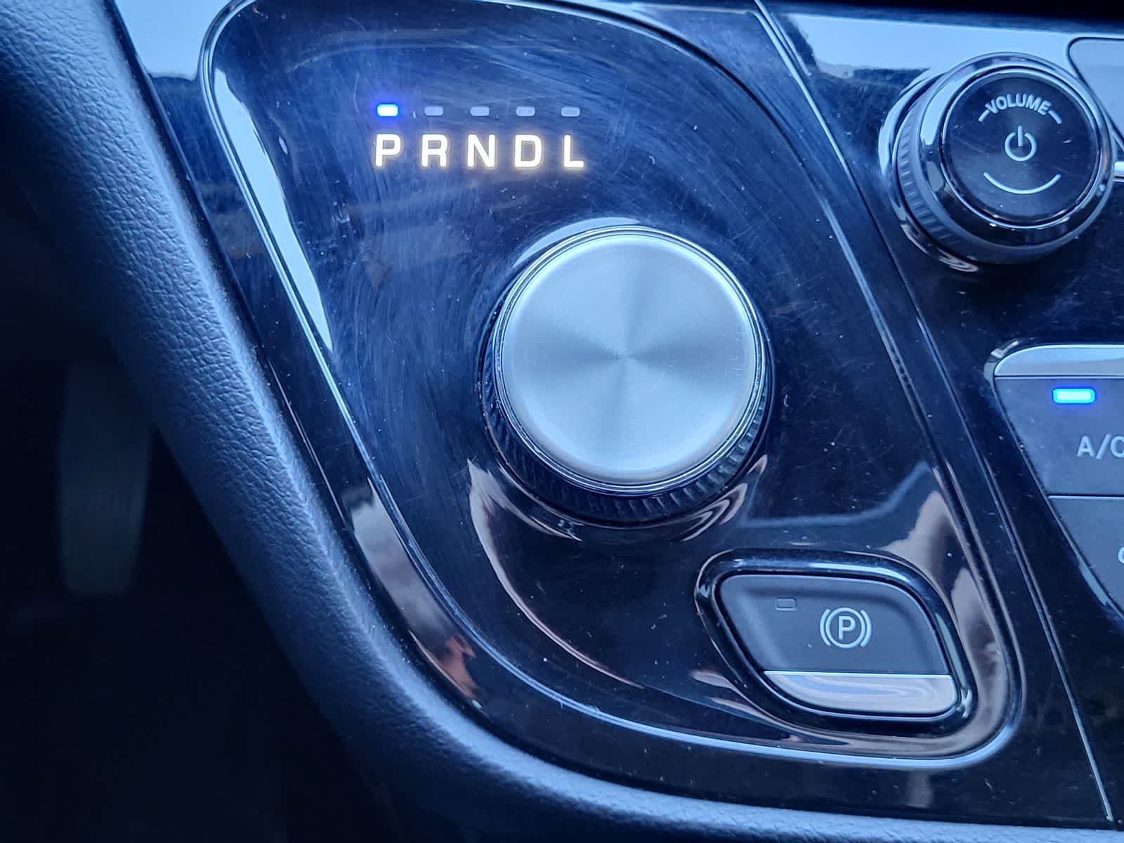 Thumbnail: 2020 Chrysler Pacifica - 23