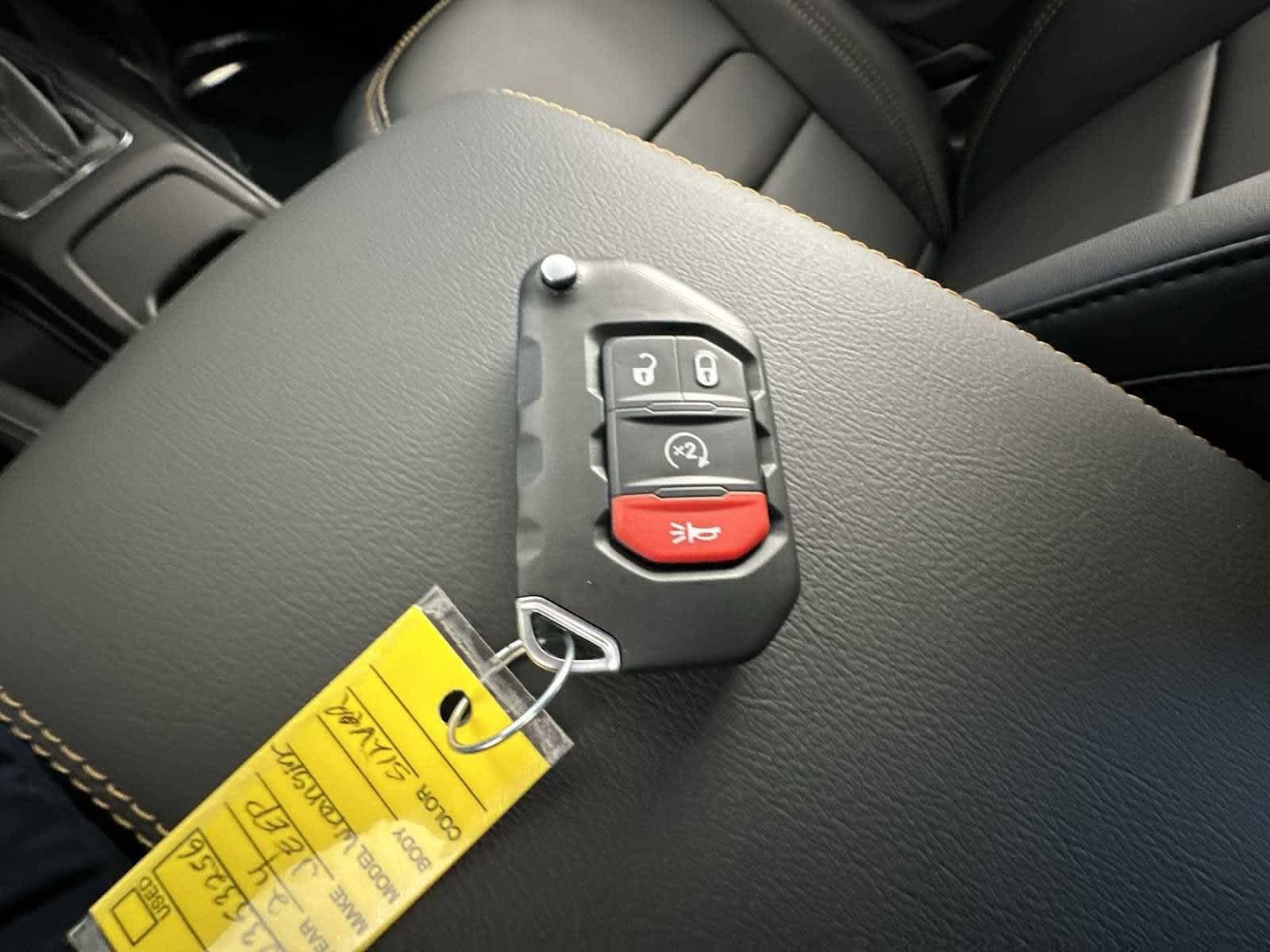 Thumbnail: 2024 Jeep Wrangler - 30