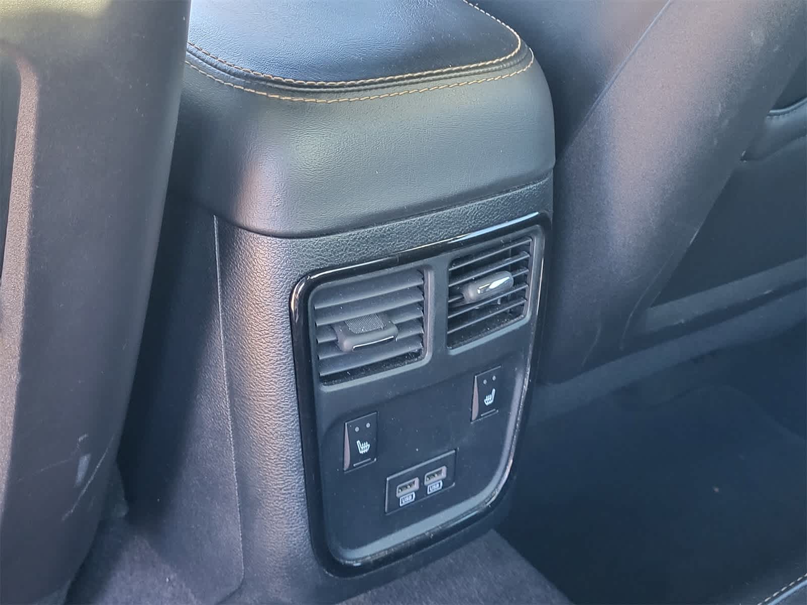 Thumbnail: 2017 Dodge Charger - 26