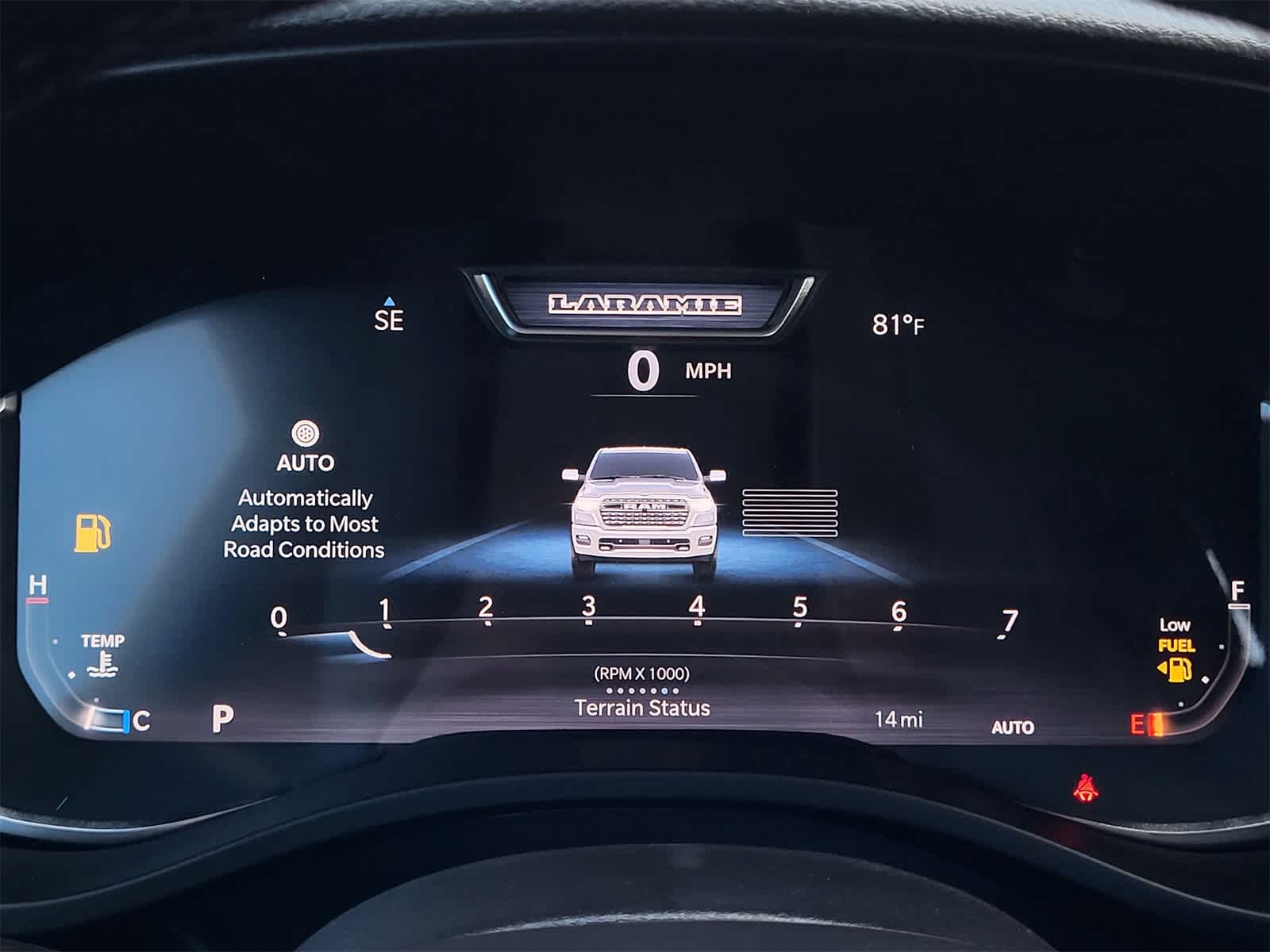 Thumbnail: 2026 RAM 1500 - 10