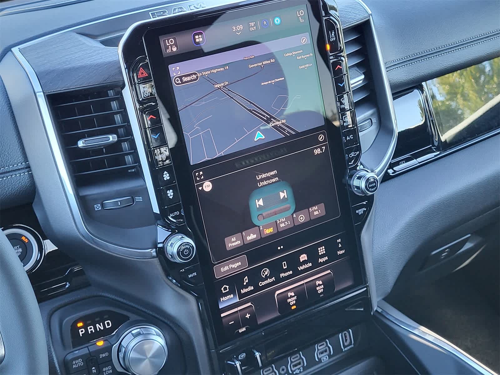 Thumbnail: 2026 RAM 1500 - 11