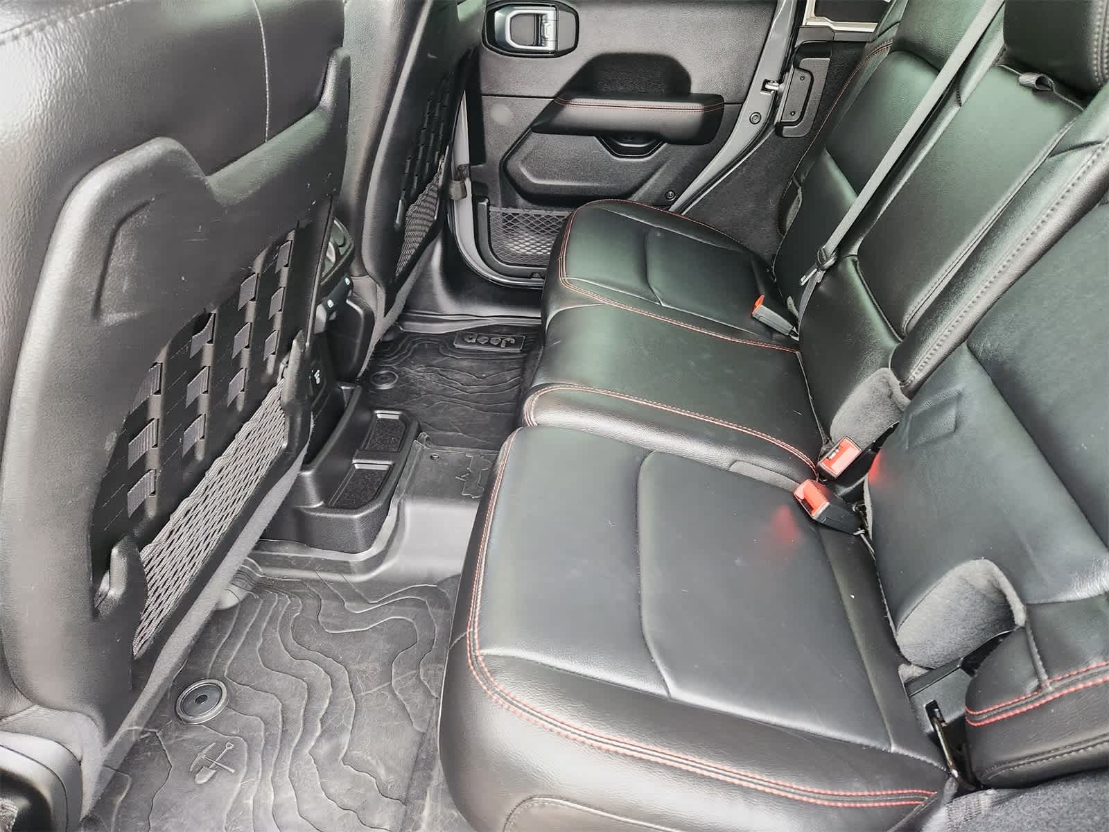 Thumbnail: 2020 Jeep Wrangler - 28