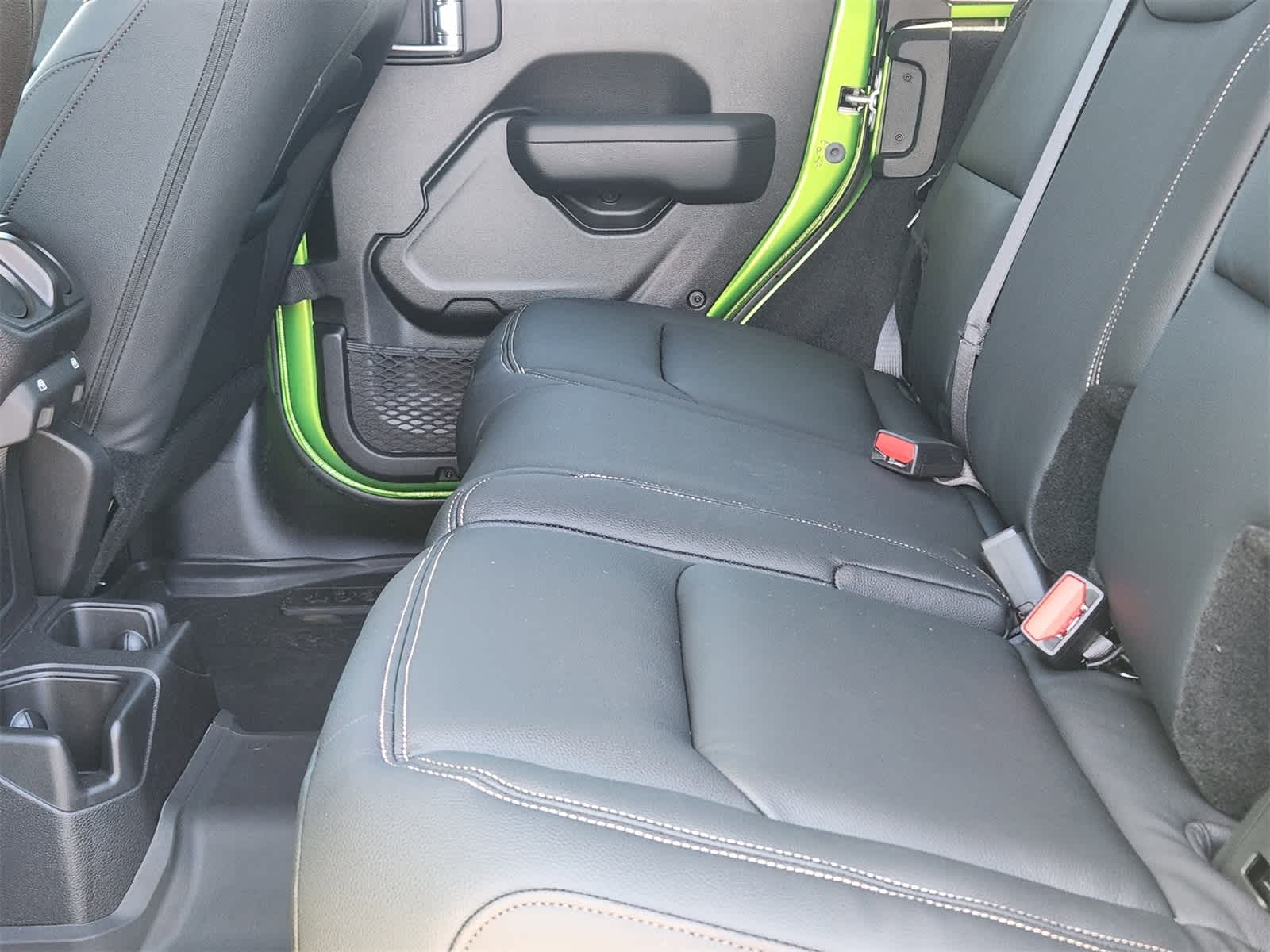 Thumbnail: 2025 Jeep Wrangler - 25