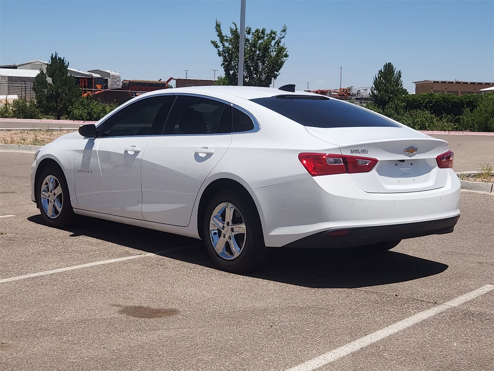 Thumbnail: 2024 Chevrolet Malibu - 7