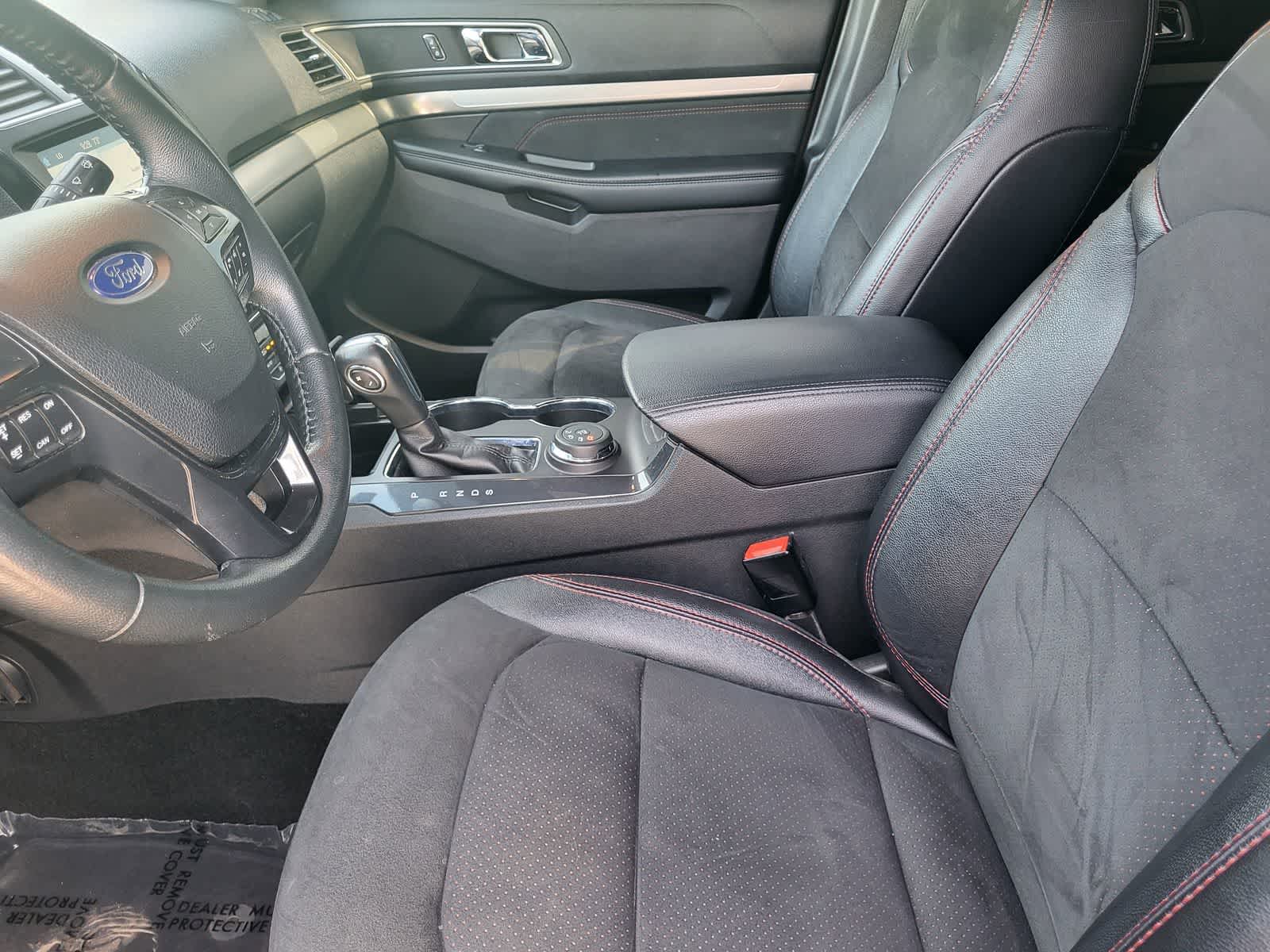 Thumbnail: 2019 Ford Explorer - 27