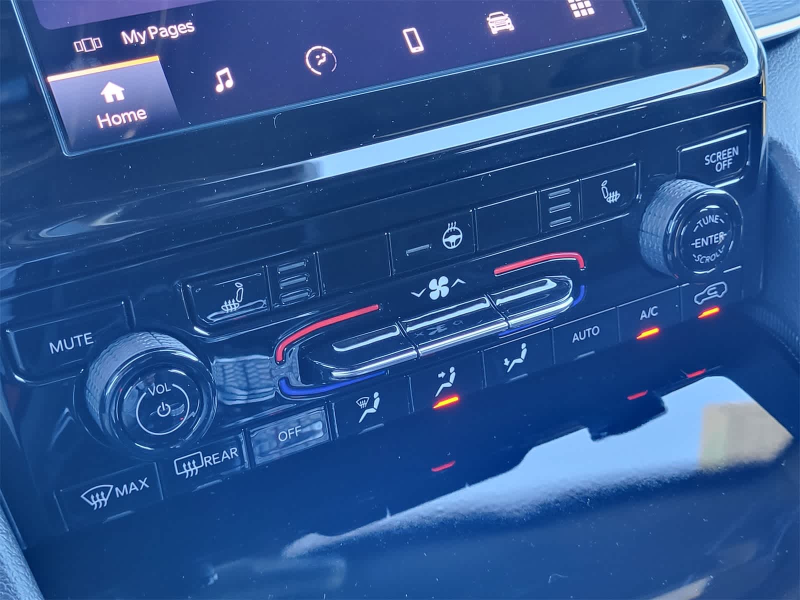 Thumbnail: 2025 Jeep Grand Cherokee - 13