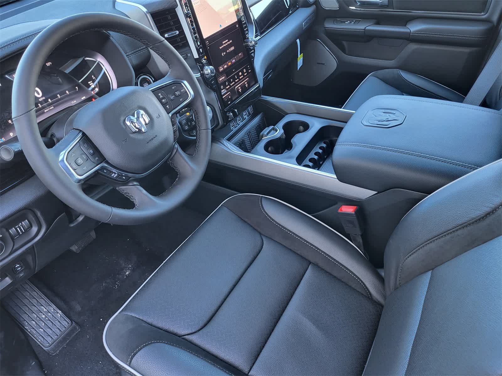 Thumbnail: 2026 RAM 1500 - 9