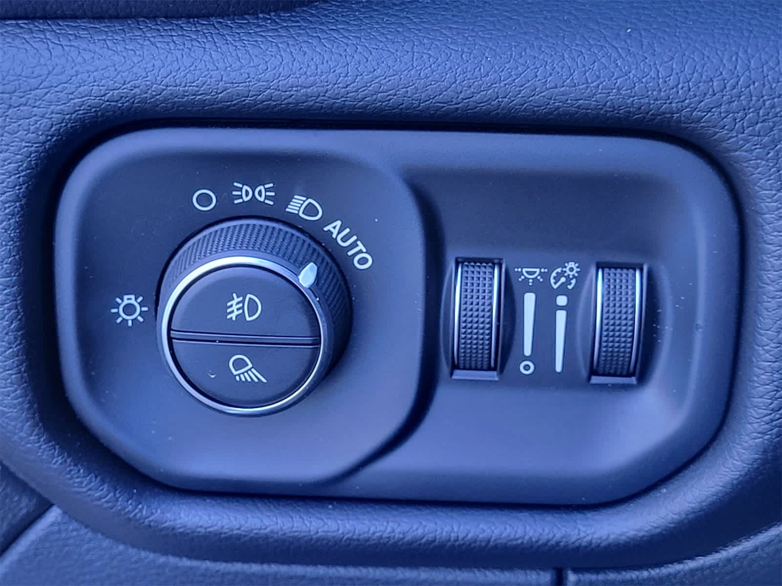 Thumbnail: 2025 RAM 2500 - 17