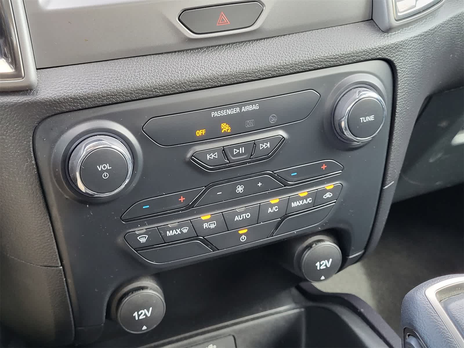 Thumbnail: 2023 Ford Ranger - 17