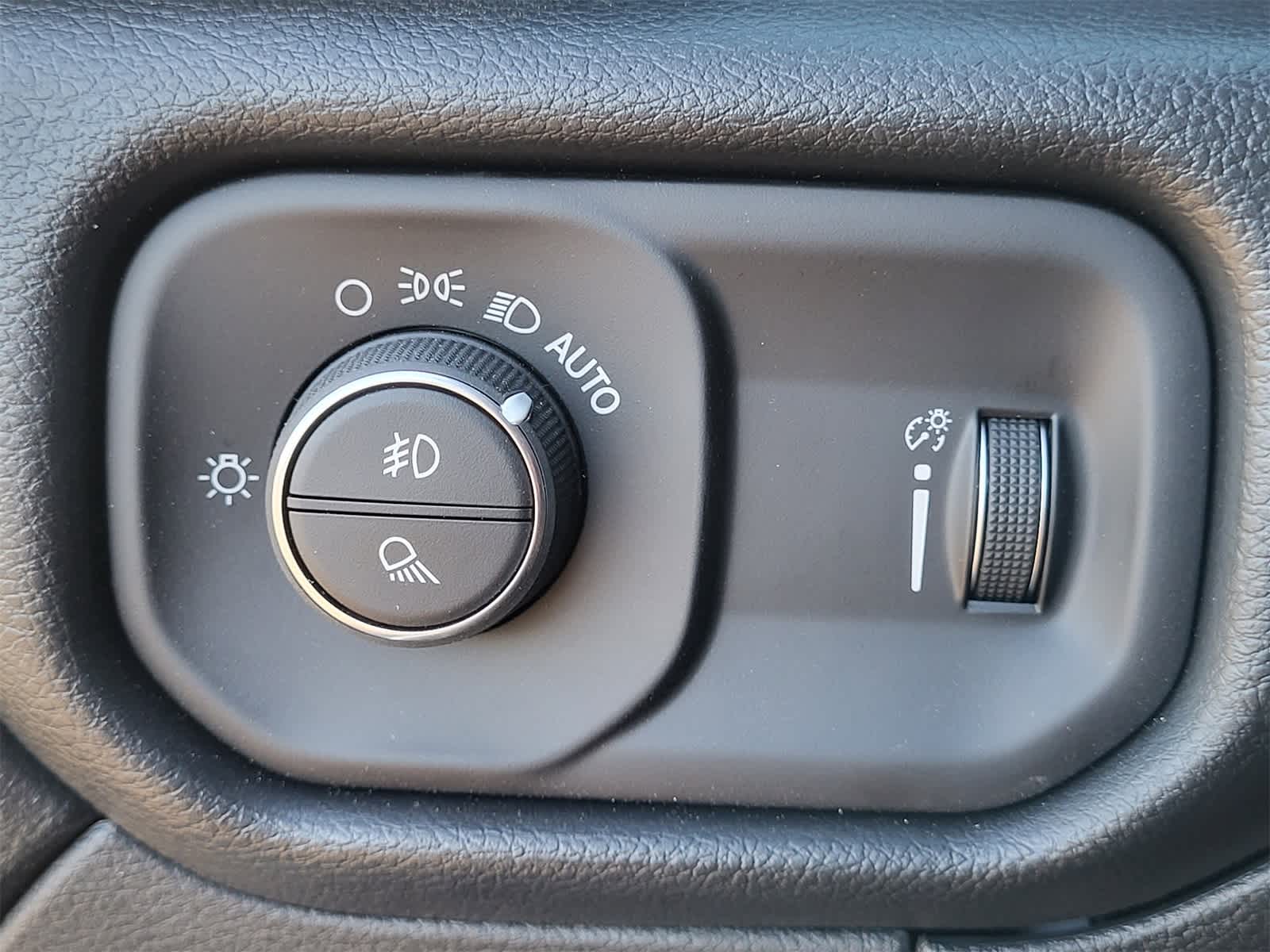 Thumbnail: 2026 RAM 3500 - 15