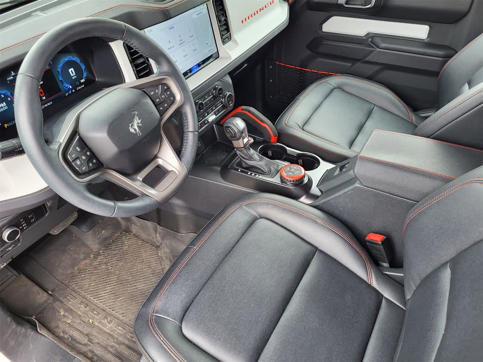 Thumbnail: 2025 Ford Bronco - 12