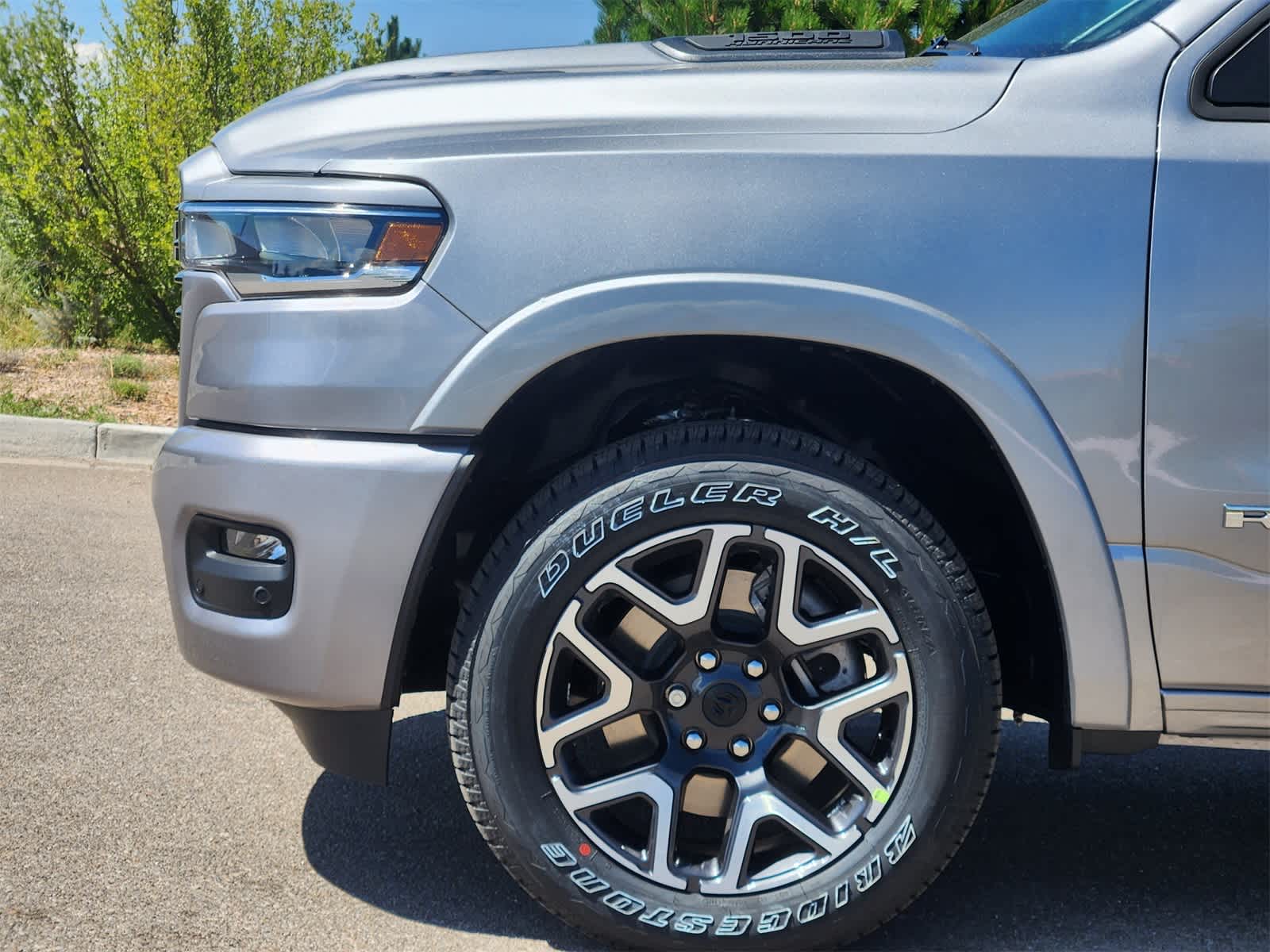 Thumbnail: 2026 RAM 1500 - 9