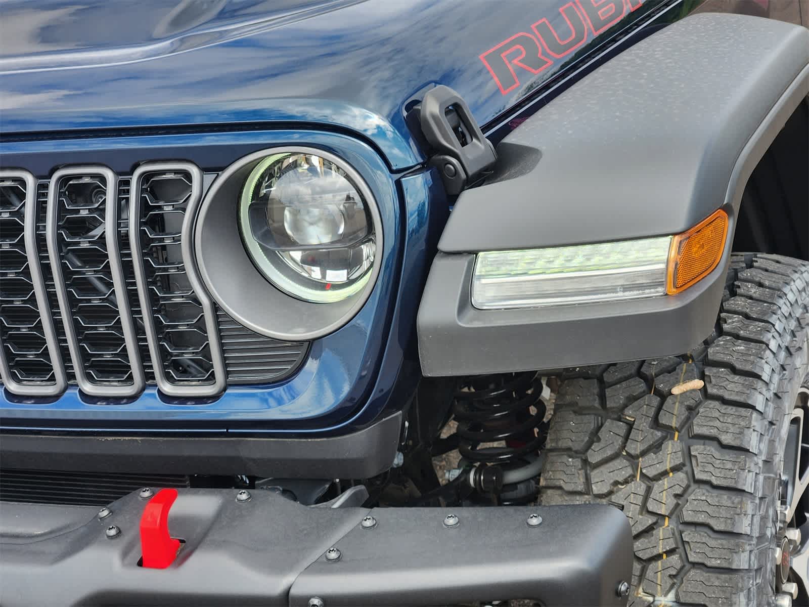 Thumbnail: 2025 Jeep Gladiator - 8