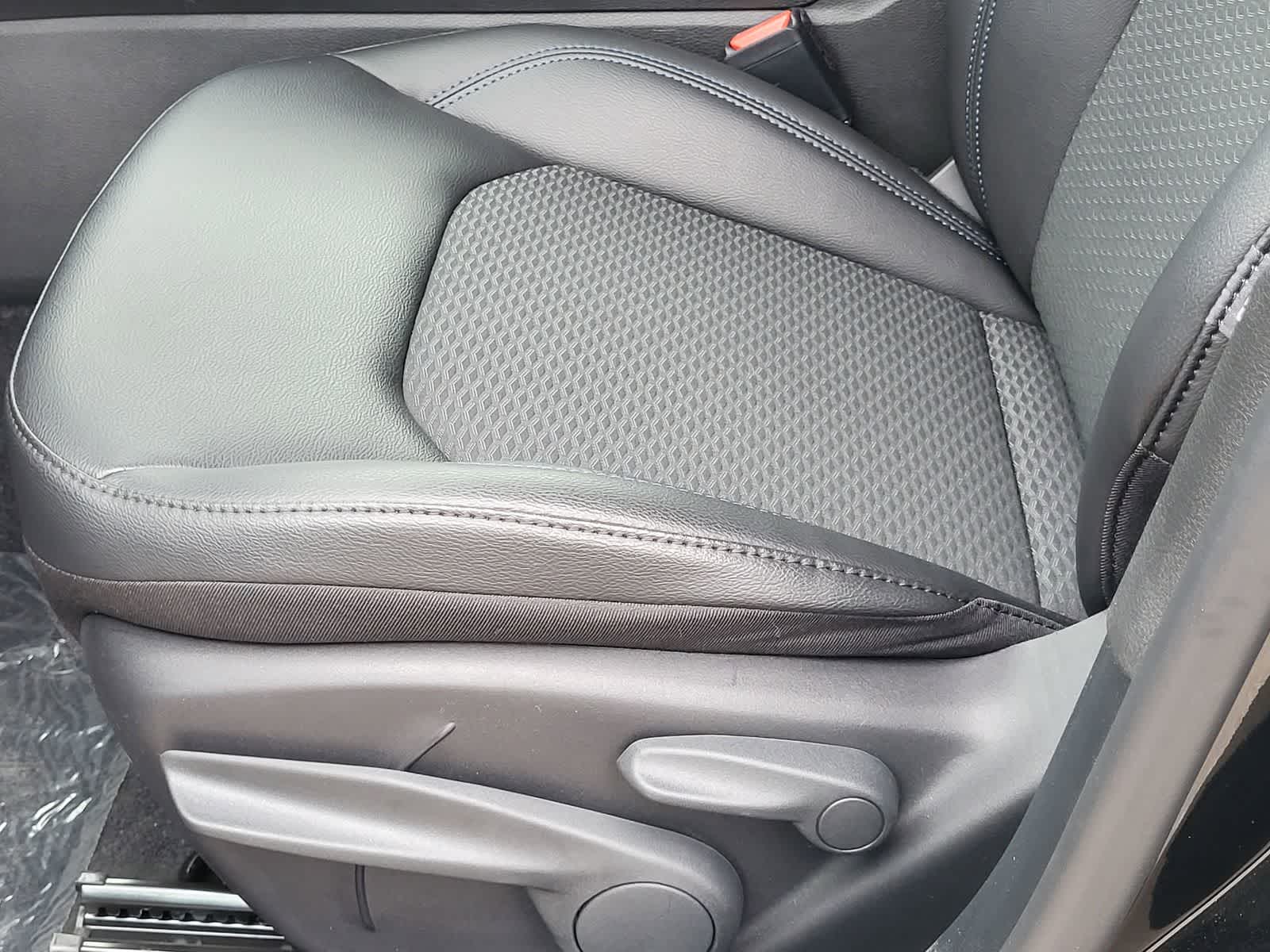 Thumbnail: 2026 Jeep Compass - 13