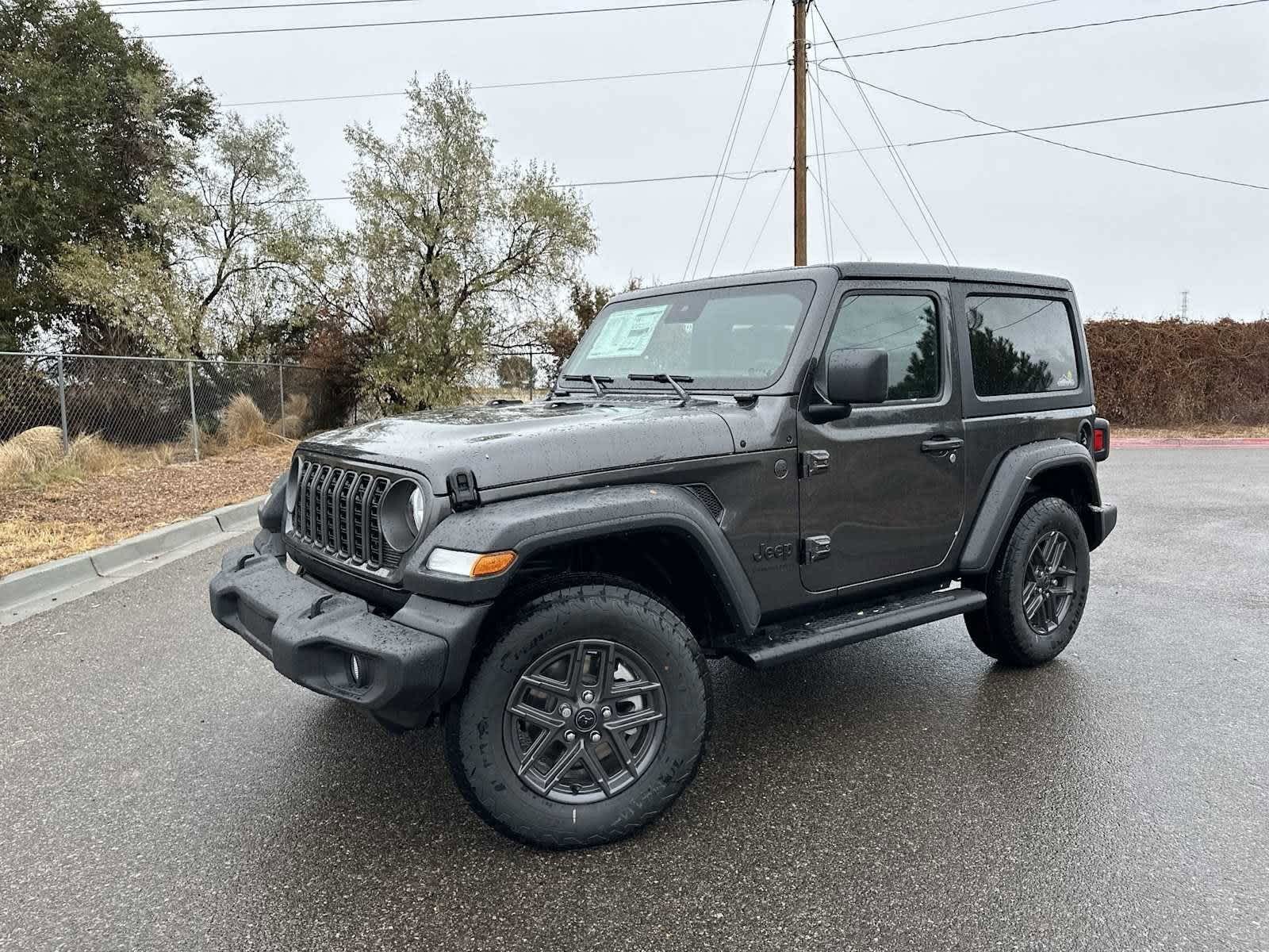 Thumbnail: 2024 Jeep Wrangler - 31