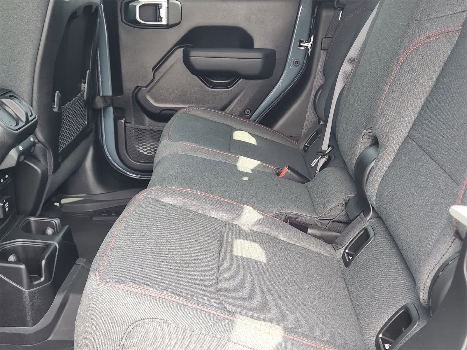 Thumbnail: 2025 Jeep Gladiator - 24