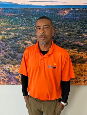 Marion Martínez, miembro del personal, de 328739b79d09